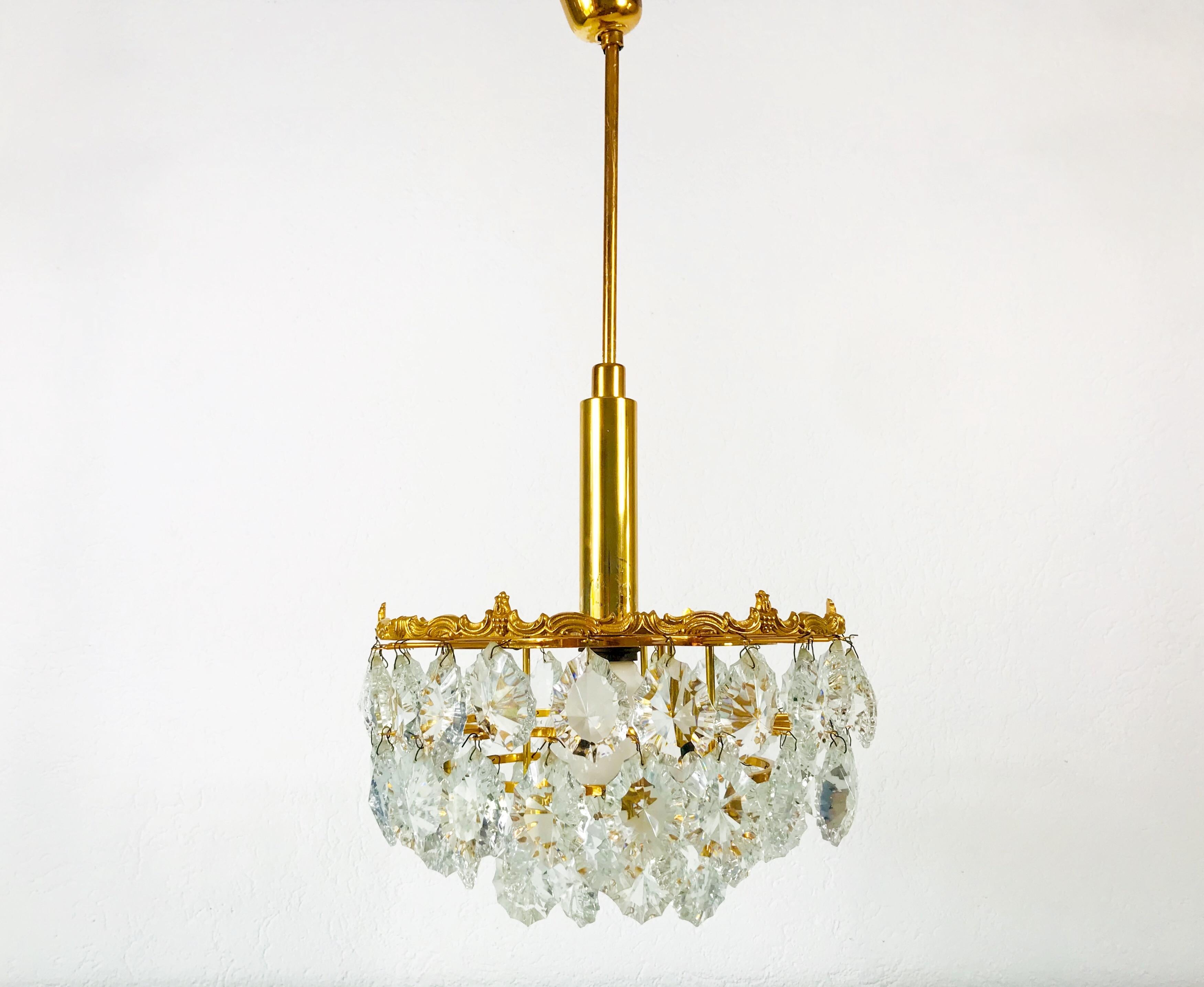 Gilt Brass and Crystal Glass 4-Tier Chandelier by Palwa, Germany, 1970s For Sale 7