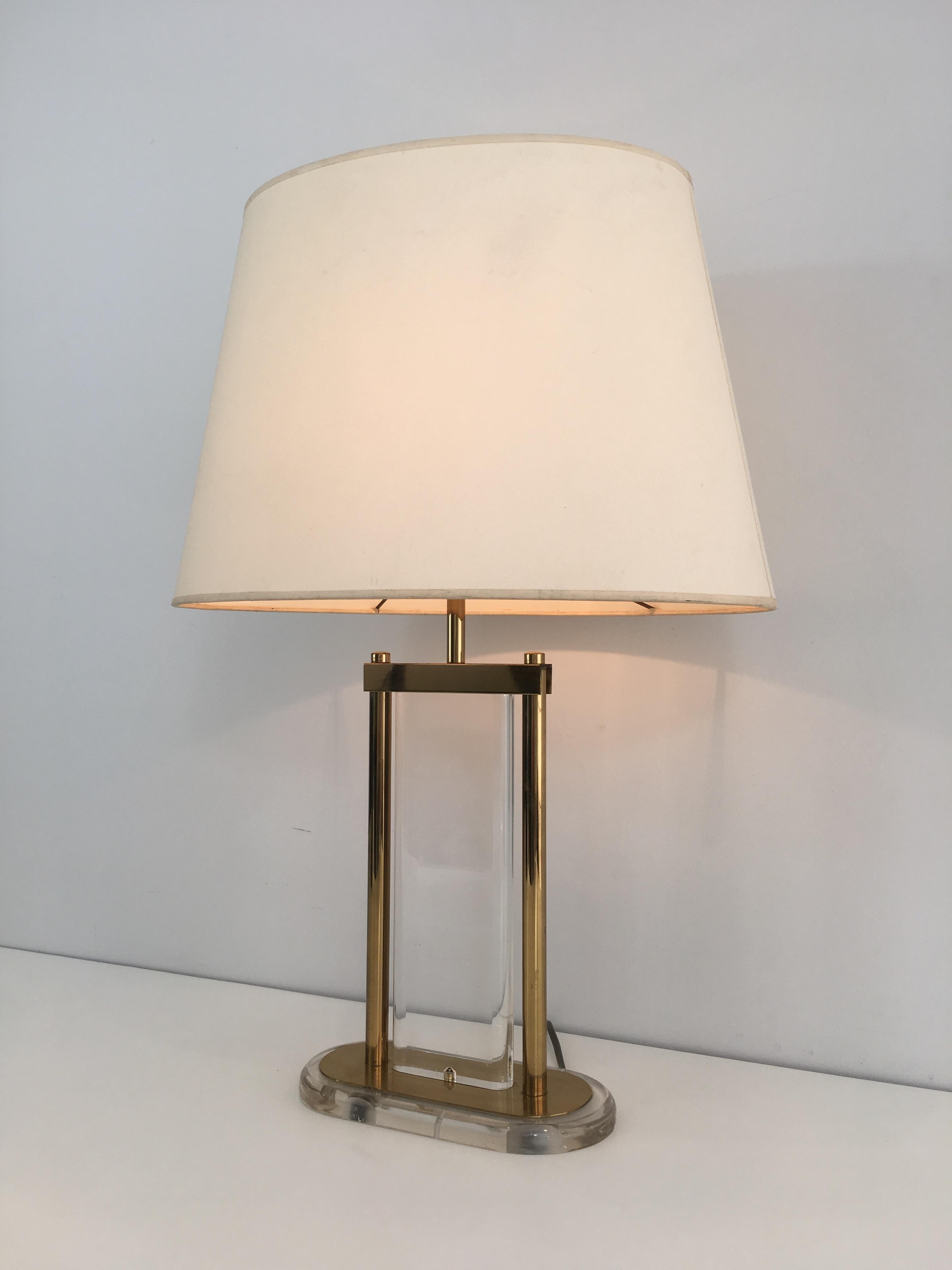 Gilt Brass and Lucite Table Lamp, French, circa 1970 6