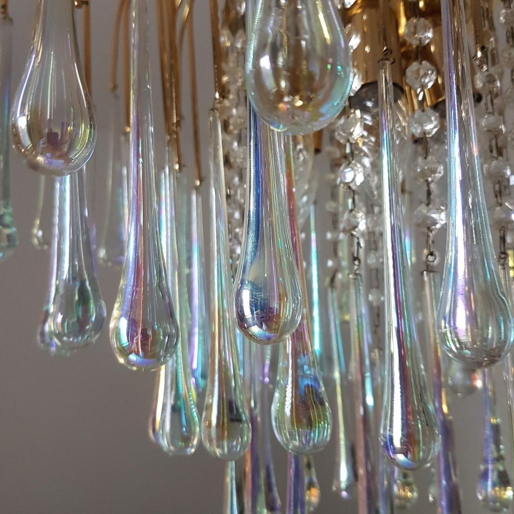 Hollywood Regency Gilt Brass Chandelier with Murano Glass Teardrops by Paolo Venini for Murano