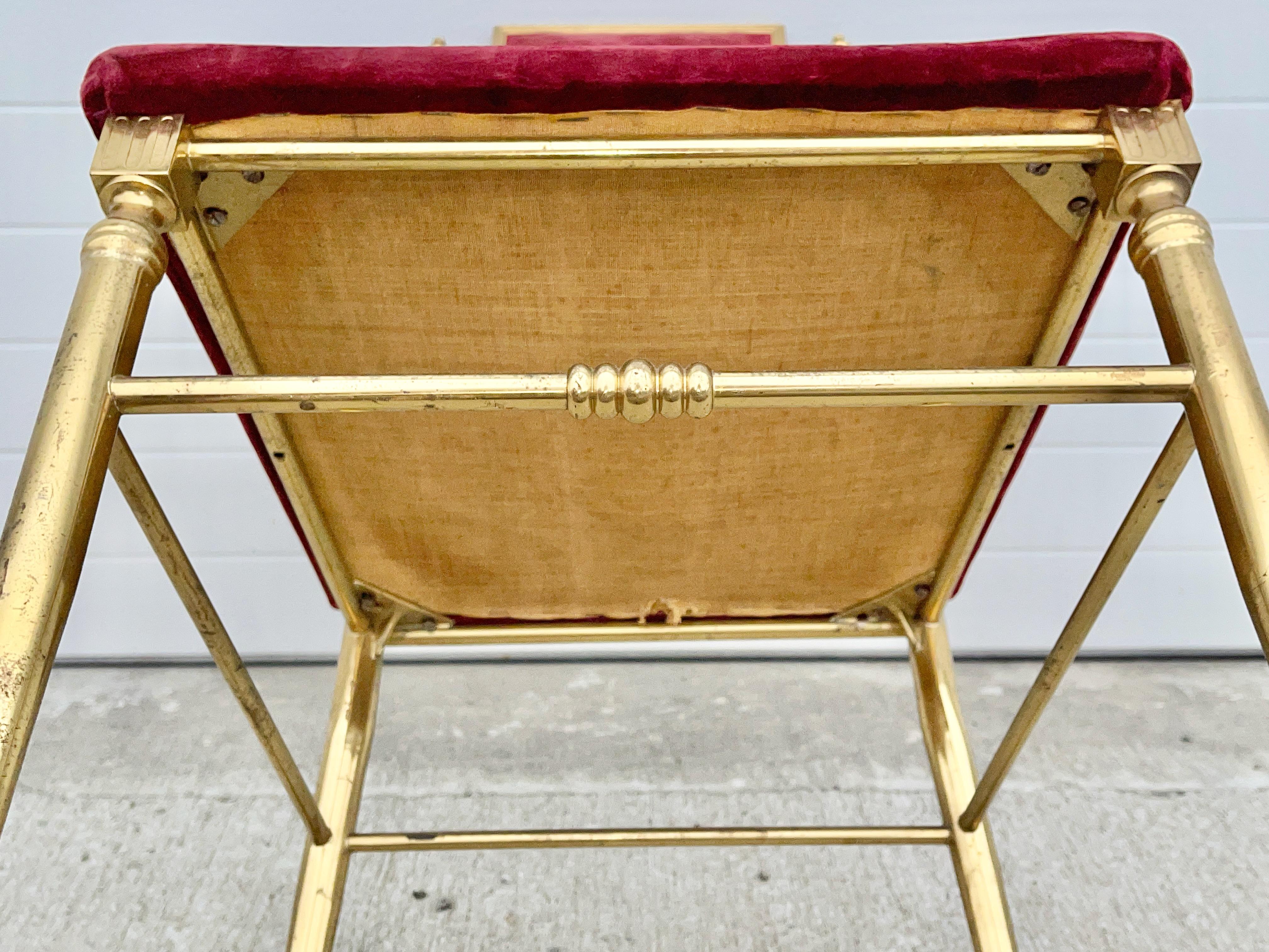 Chaise Chiavari en laiton doré Style néoclassique en vente 7
