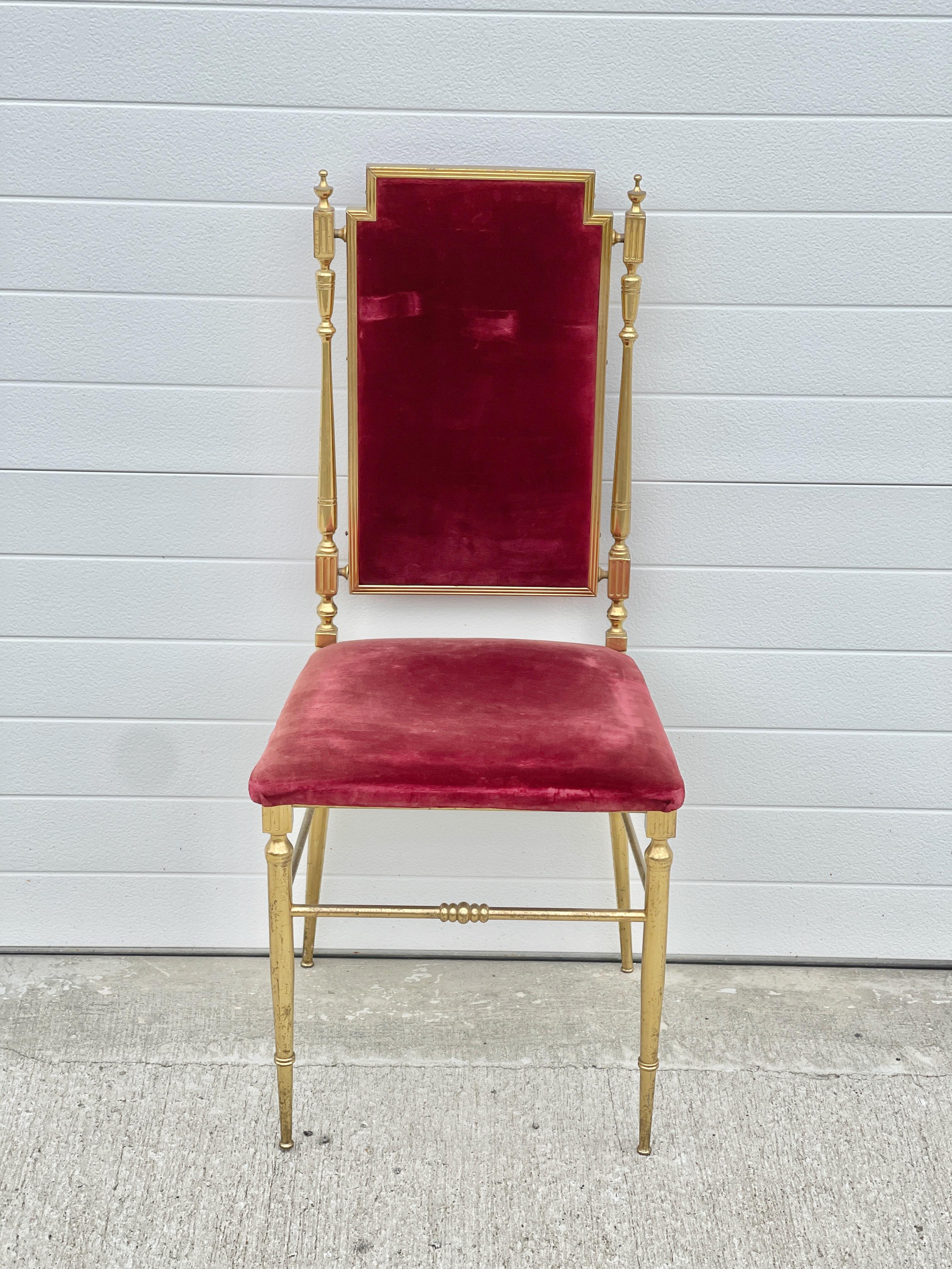 italien Chaise Chiavari en laiton doré Style néoclassique en vente
