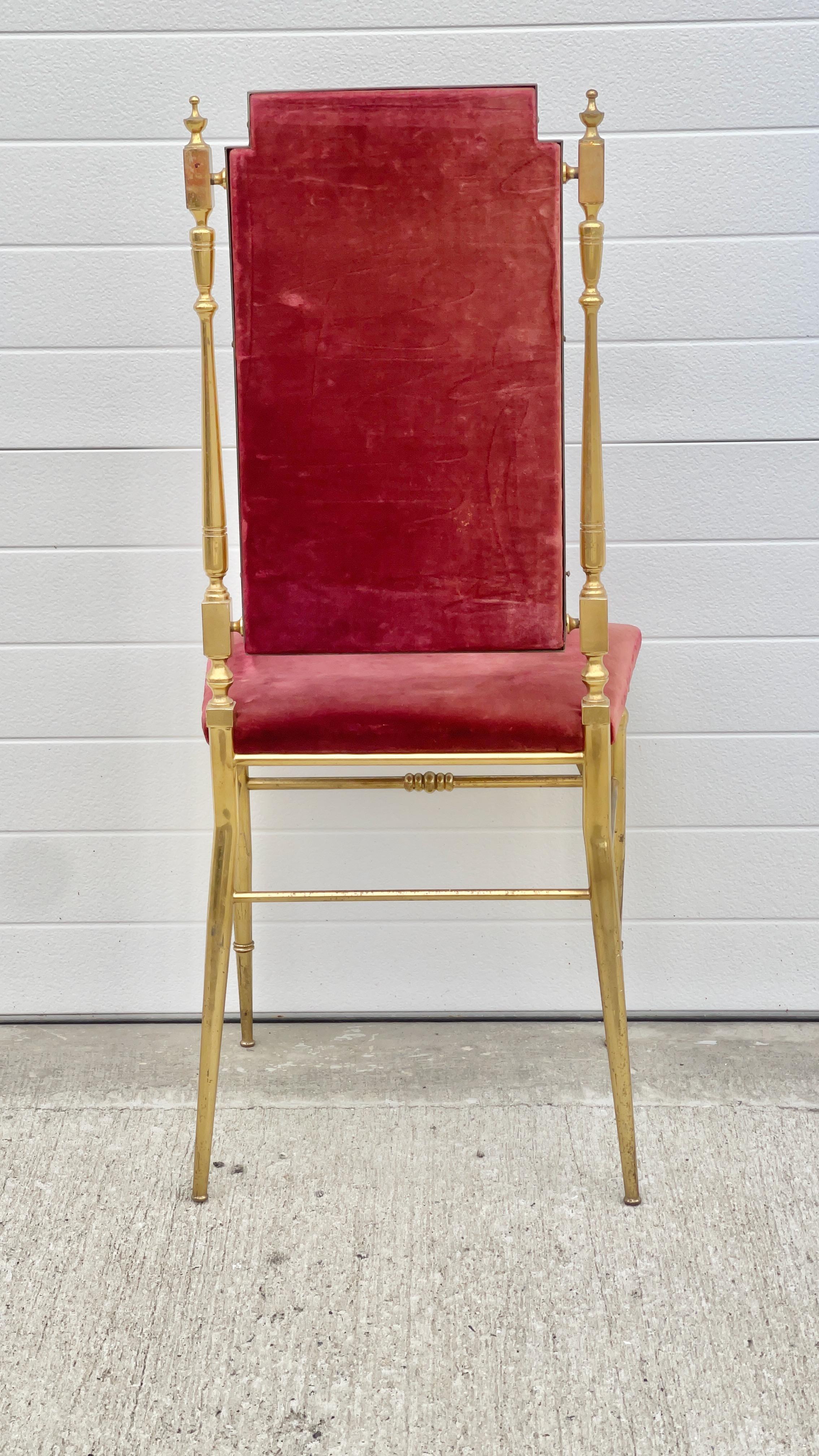 Laiton Chaise Chiavari en laiton doré Style néoclassique en vente