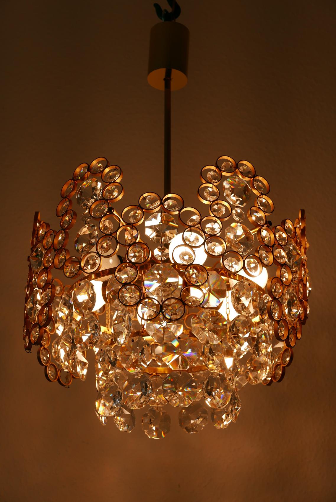 Gilt Brass Facet Cut Crystal Glass Chandelier by Palwa, 1970s, Germany For Sale 3