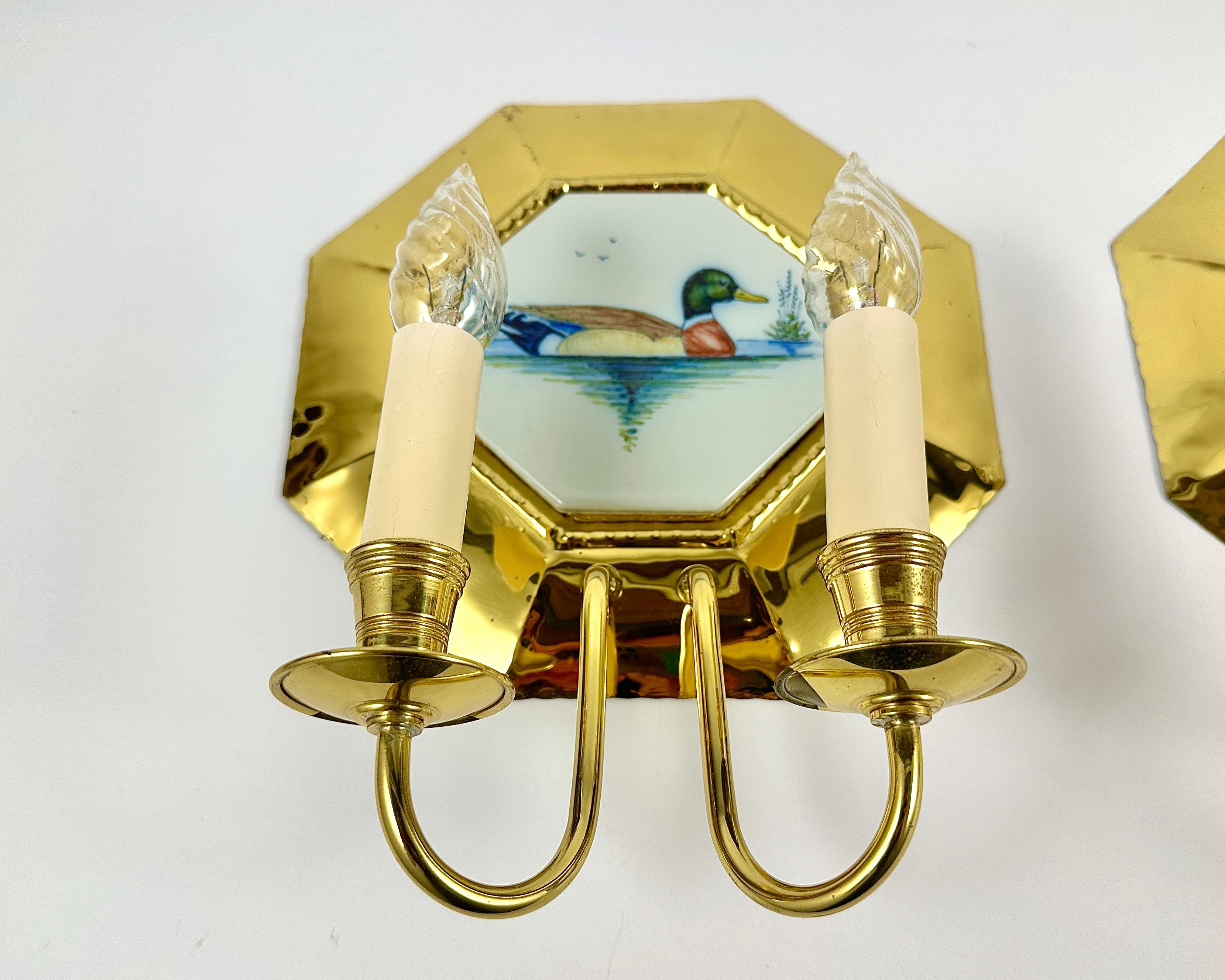Gilt Brass Porcelain Wall Lamps Double Armed Wall Light Sconces Vintage In Good Condition For Sale In Bastogne, BE