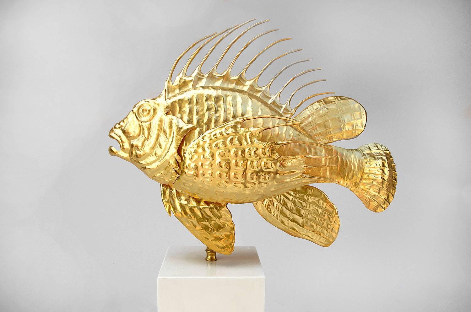 Mid-Century Modern Gilt Brass Scorpion Fish Lamp, circa 1950 For Sale