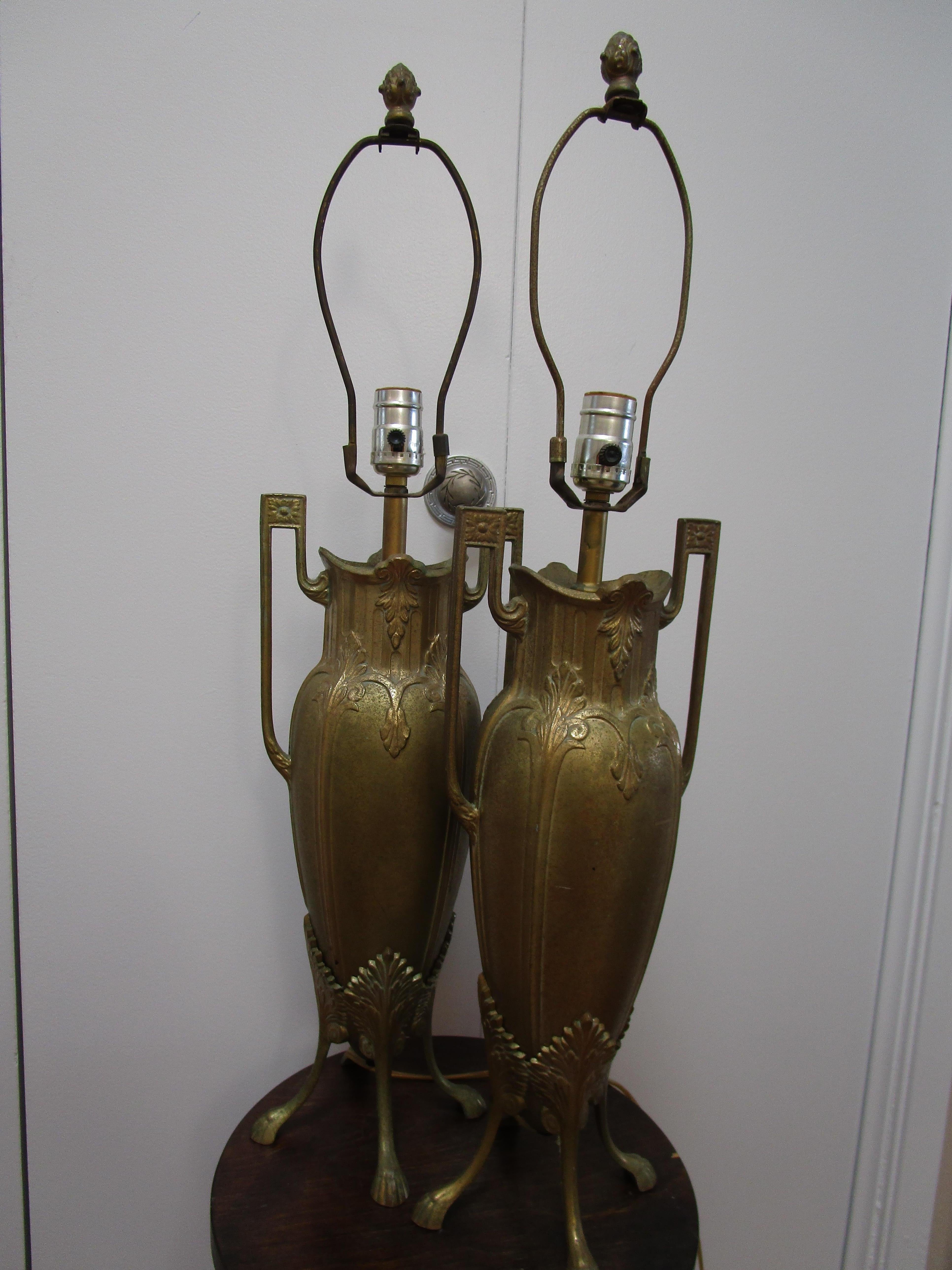 Gilt Brass Vintage Neo Classical Revival Table Lamps For Sale 4