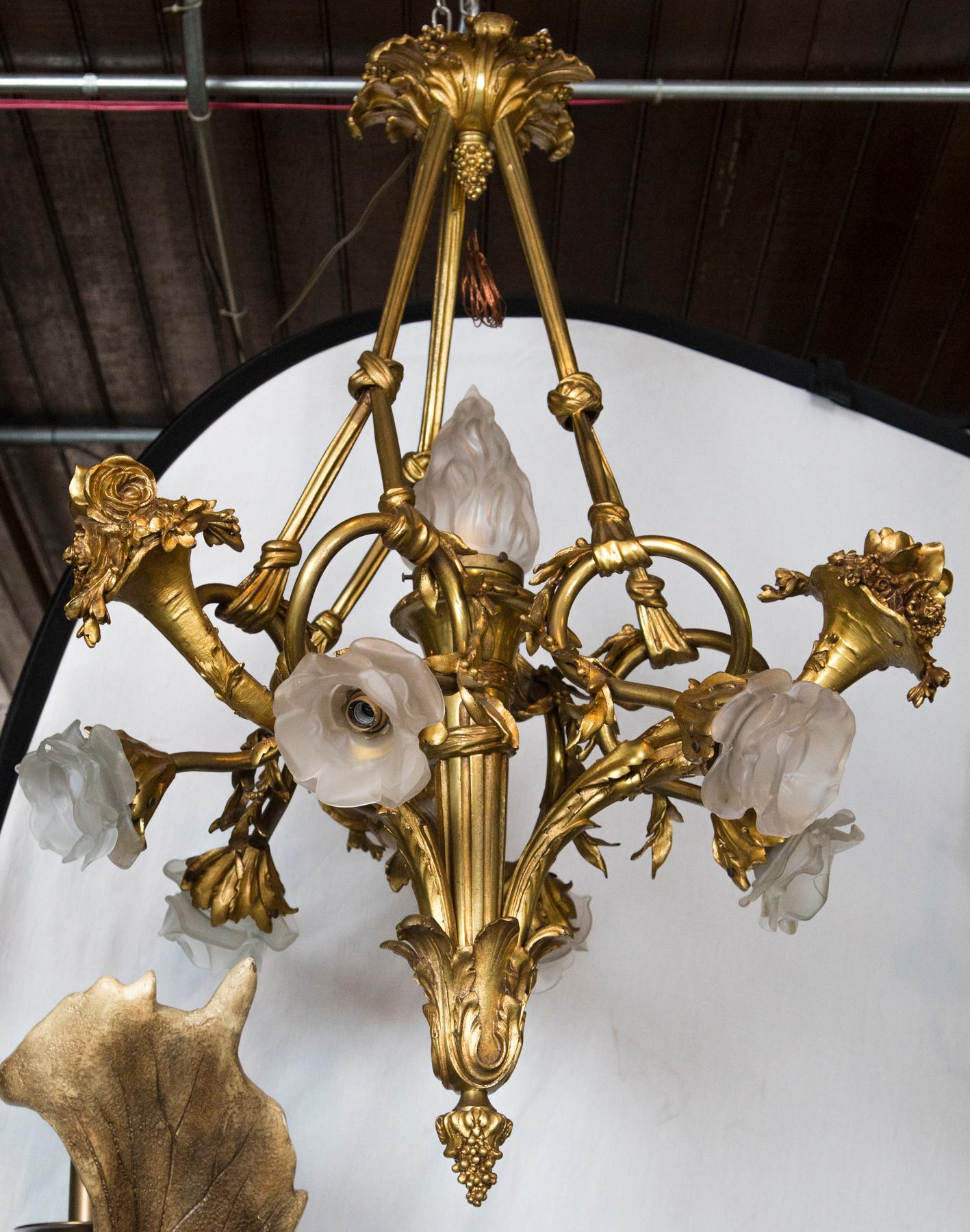 Bronze Lustre français de la Belle Époque à 7 lumières en bronze doré