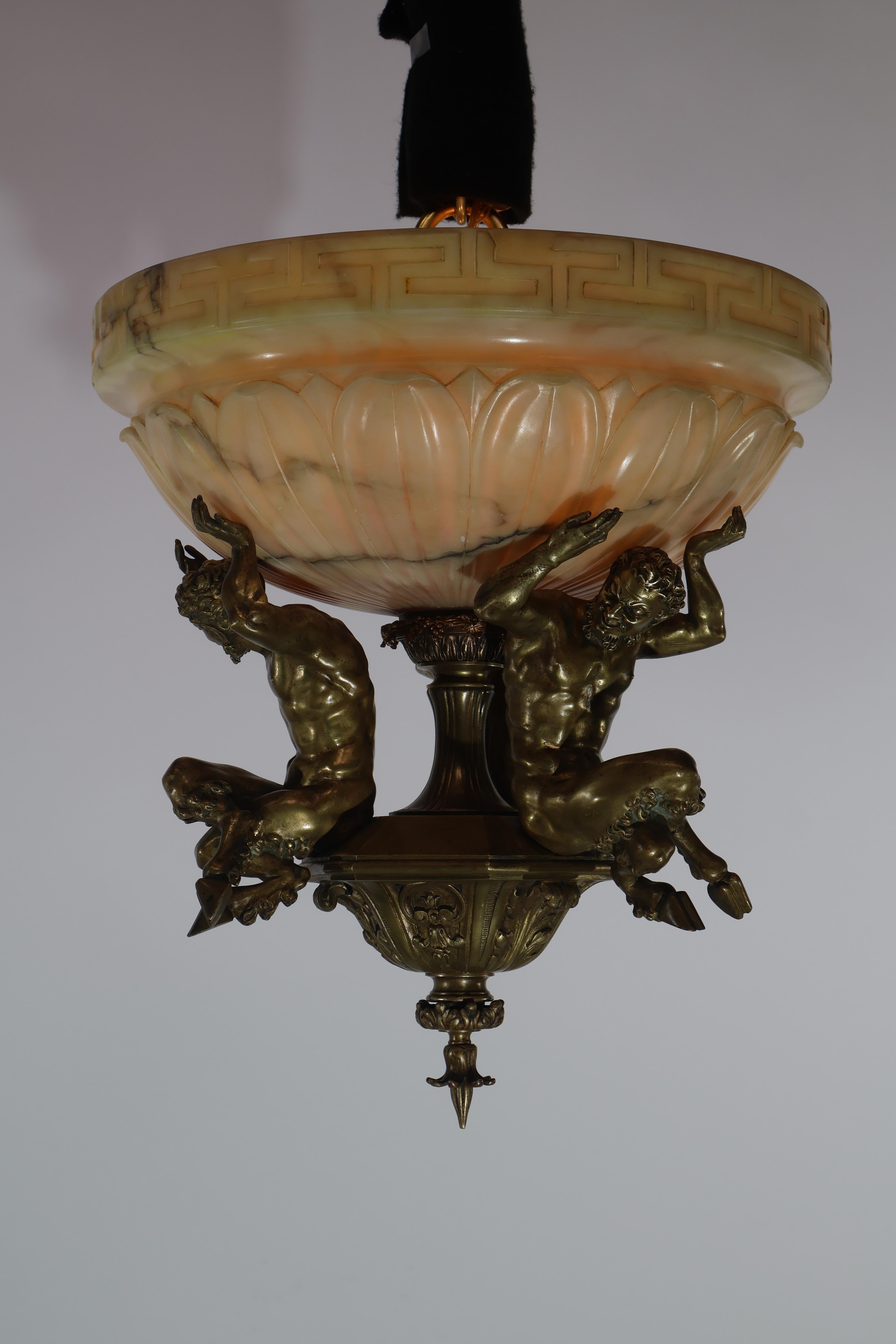 Lampadario in bronzo dorato e alabastro in vendita 6