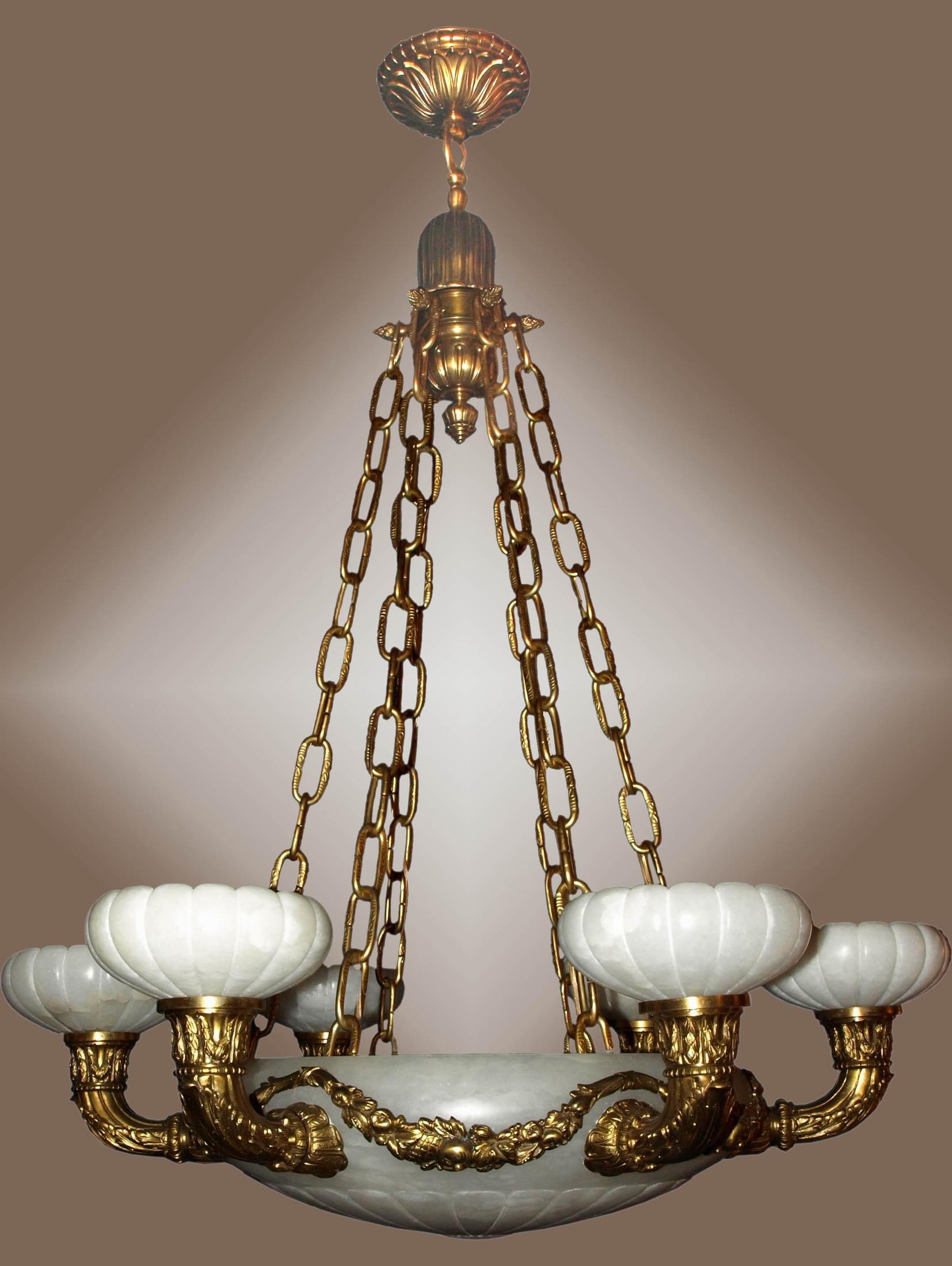 Néoclassique Lustre en bronze doré et albâtre en vente