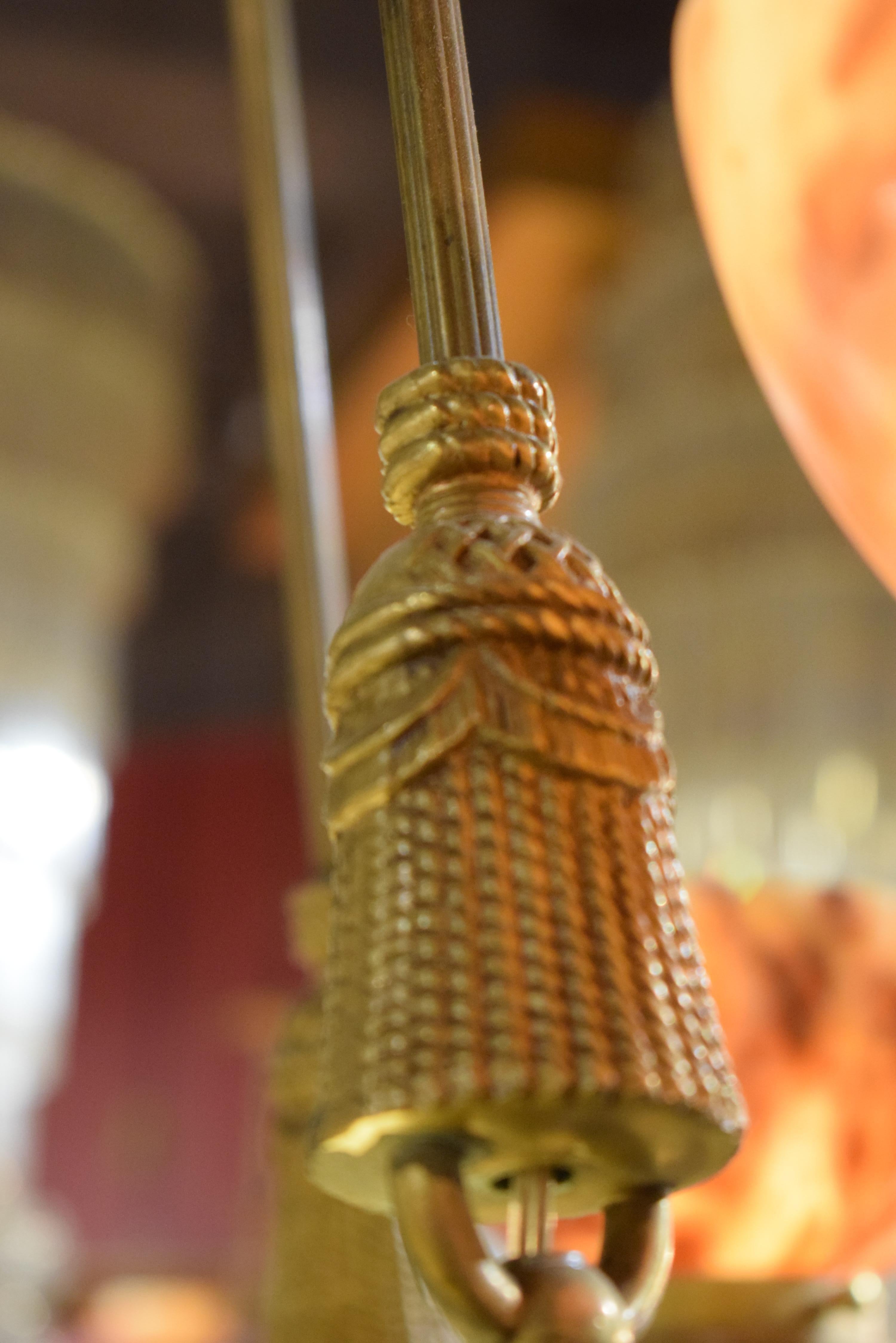 Lampadario in bronzo dorato e alabastro in vendita 1