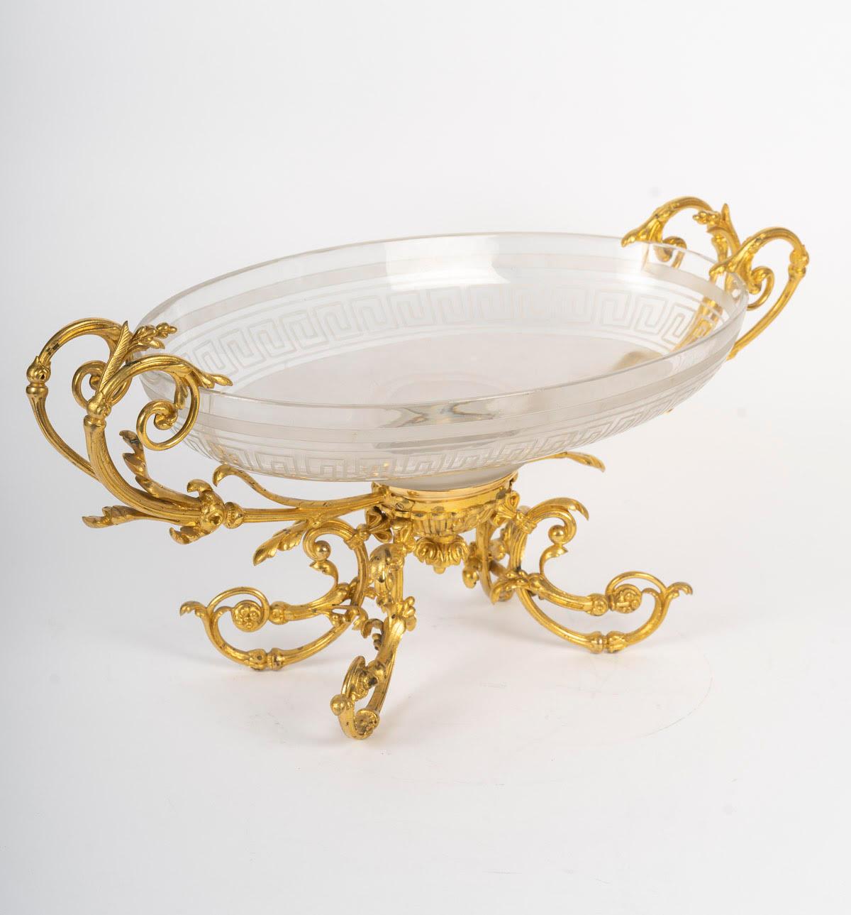 Schale aus vergoldeter Bronze und Kristall, 19. Jahrhundert, Periode Napoleon III. (Vergoldet) im Angebot