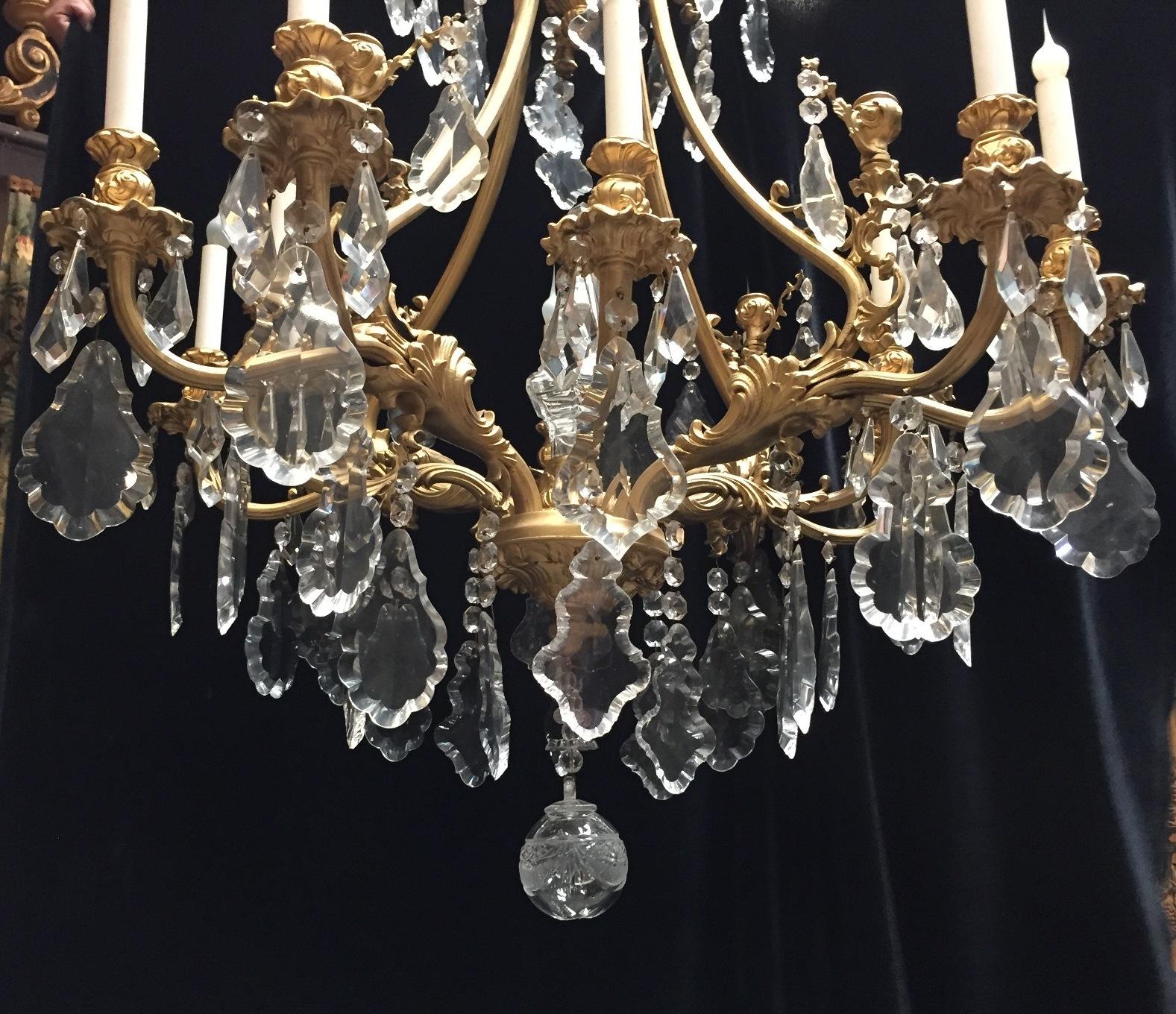 Gilt Bronze and Cut Crystal Twelve-Light Chandelier In Good Condition In Cypress, CA