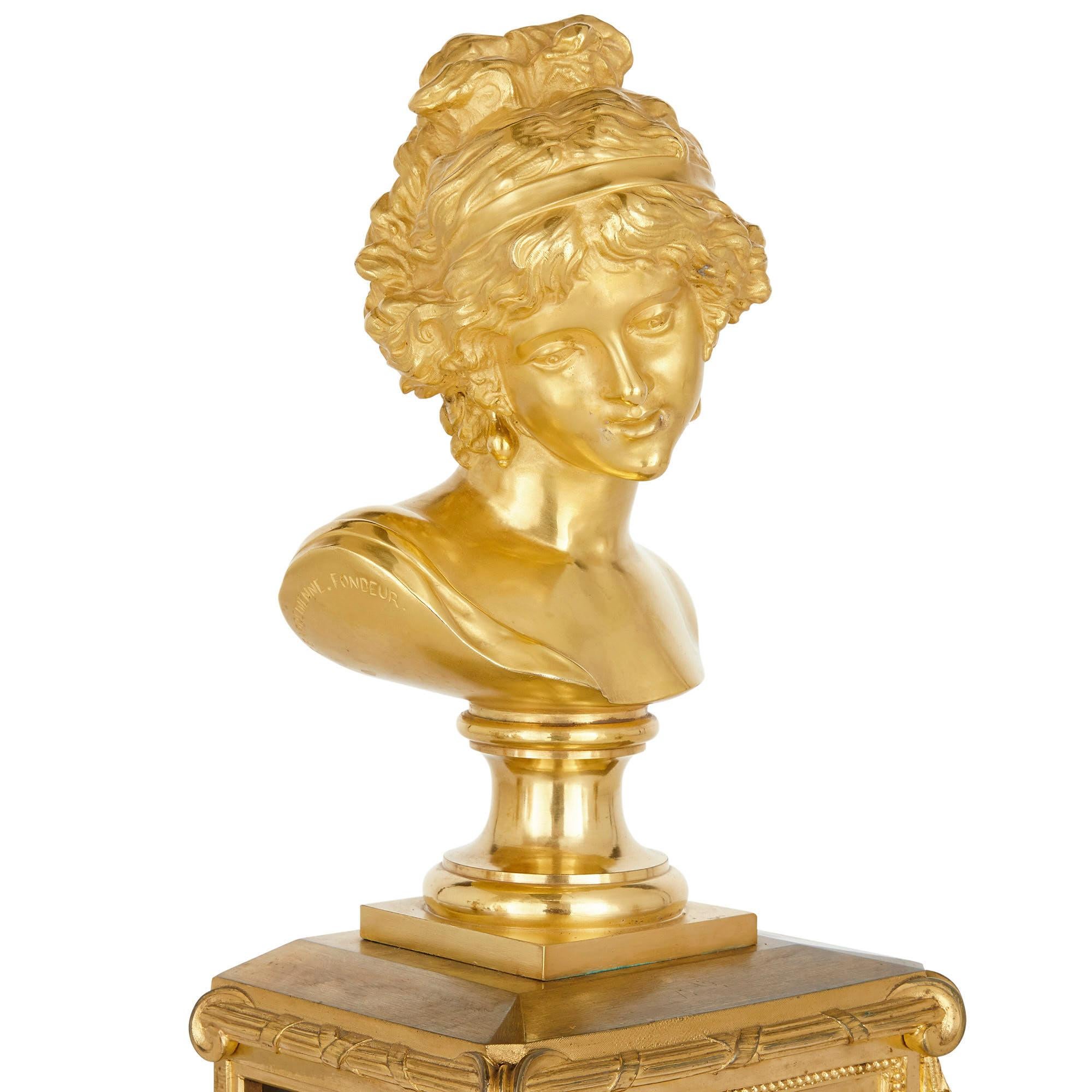Ensemble d'horloge et de pendules d'époque Napoléon III en bronze doré et incrustation de pierre dure par Barbedienne Bon état - En vente à London, GB