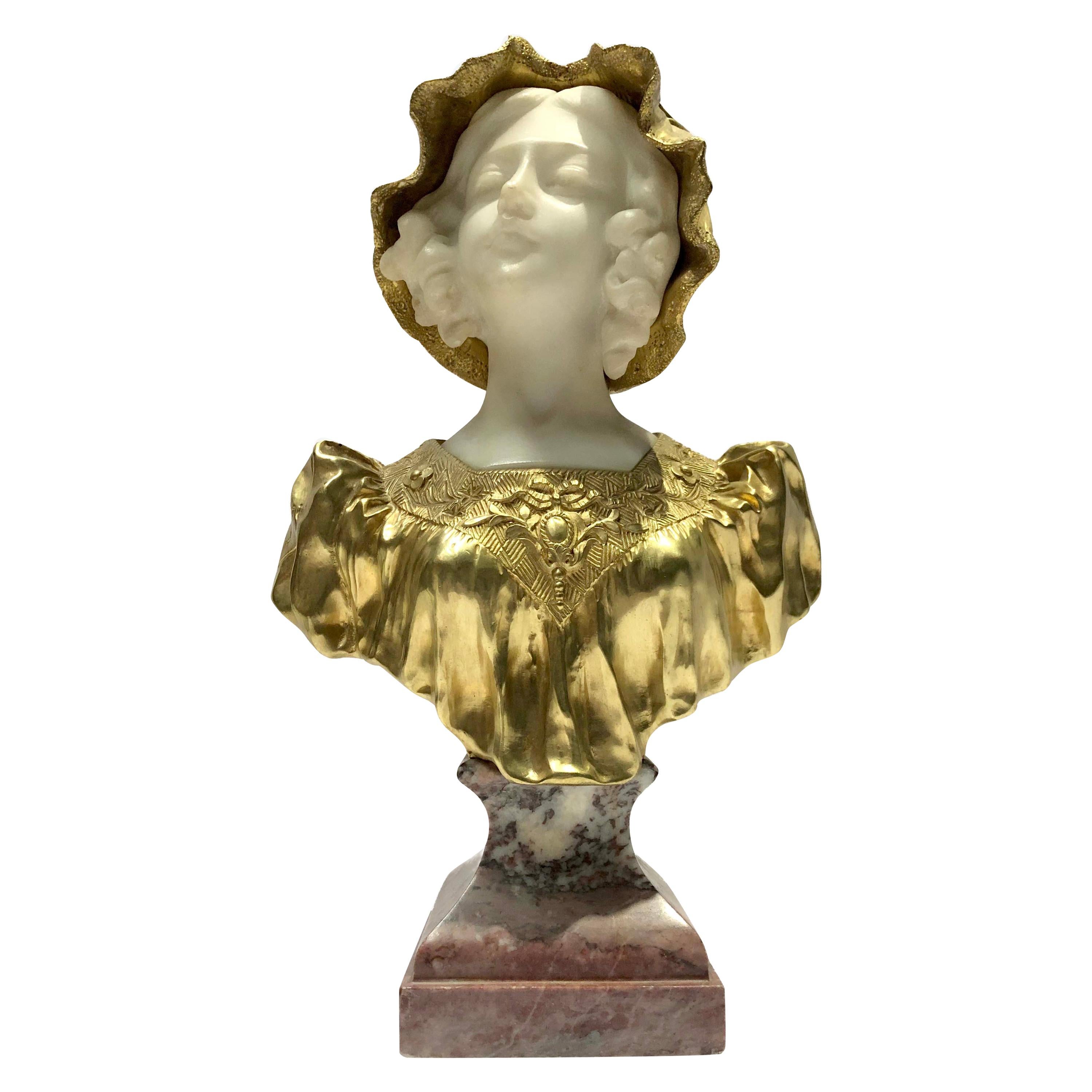 Sculpture en bronze doré et marbre signée Affortunato Gory, style Louis XV