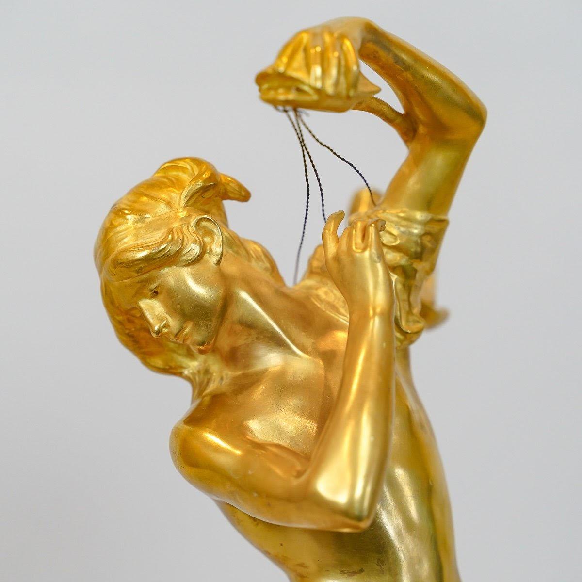 Escultura de bronce dorado y ónice de Henri Peinte, 1900. Art Nouveau