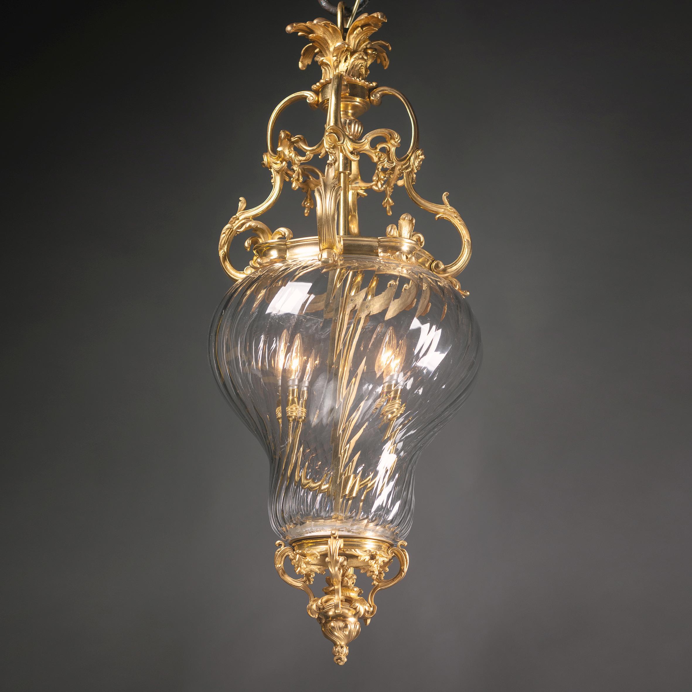 Gilt-Bronze and Spiral Moulded Glass Lantern Attributed to François Linke For Sale 5