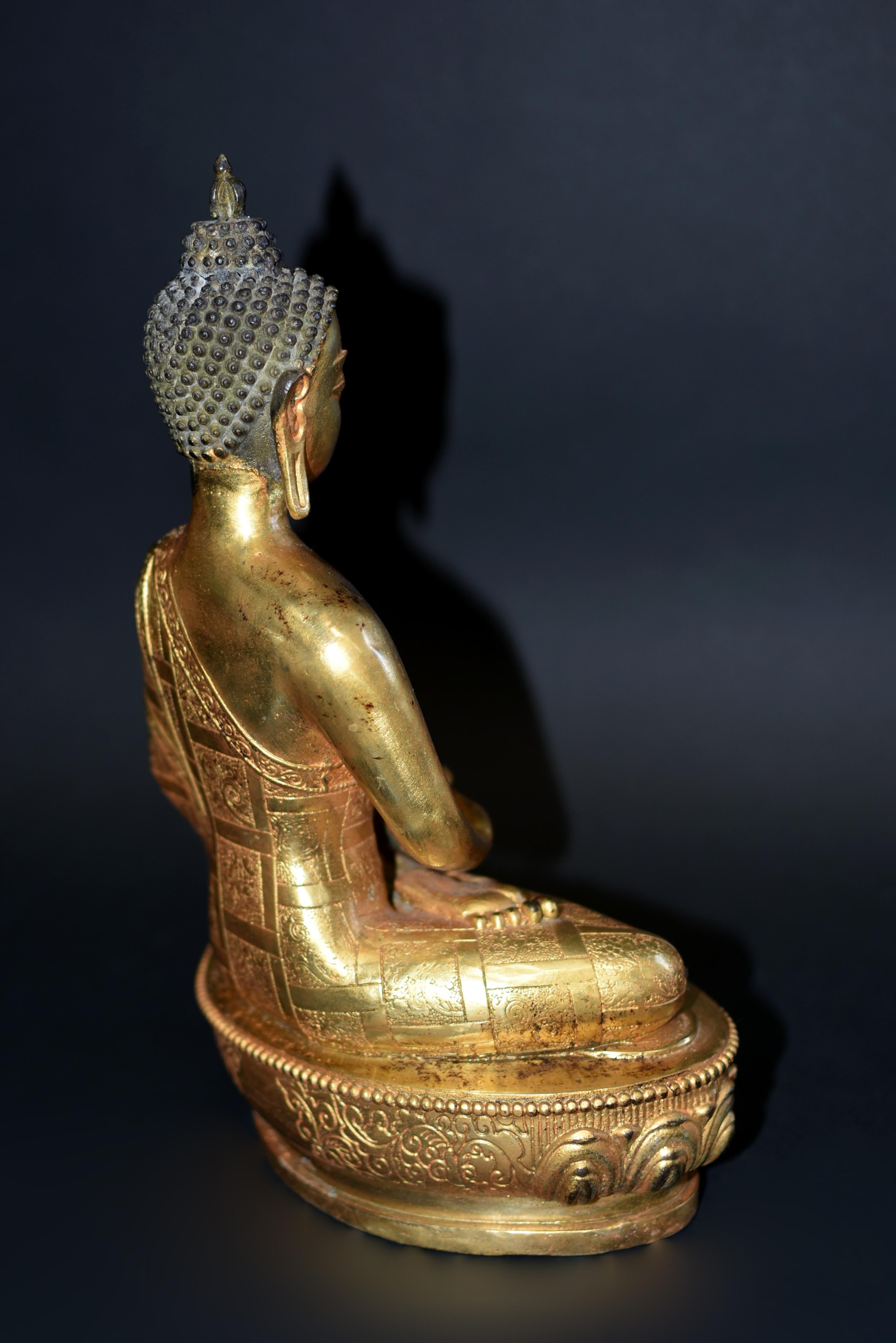 Gilt Bronze Buddha in Patchwork Robe For Sale 11