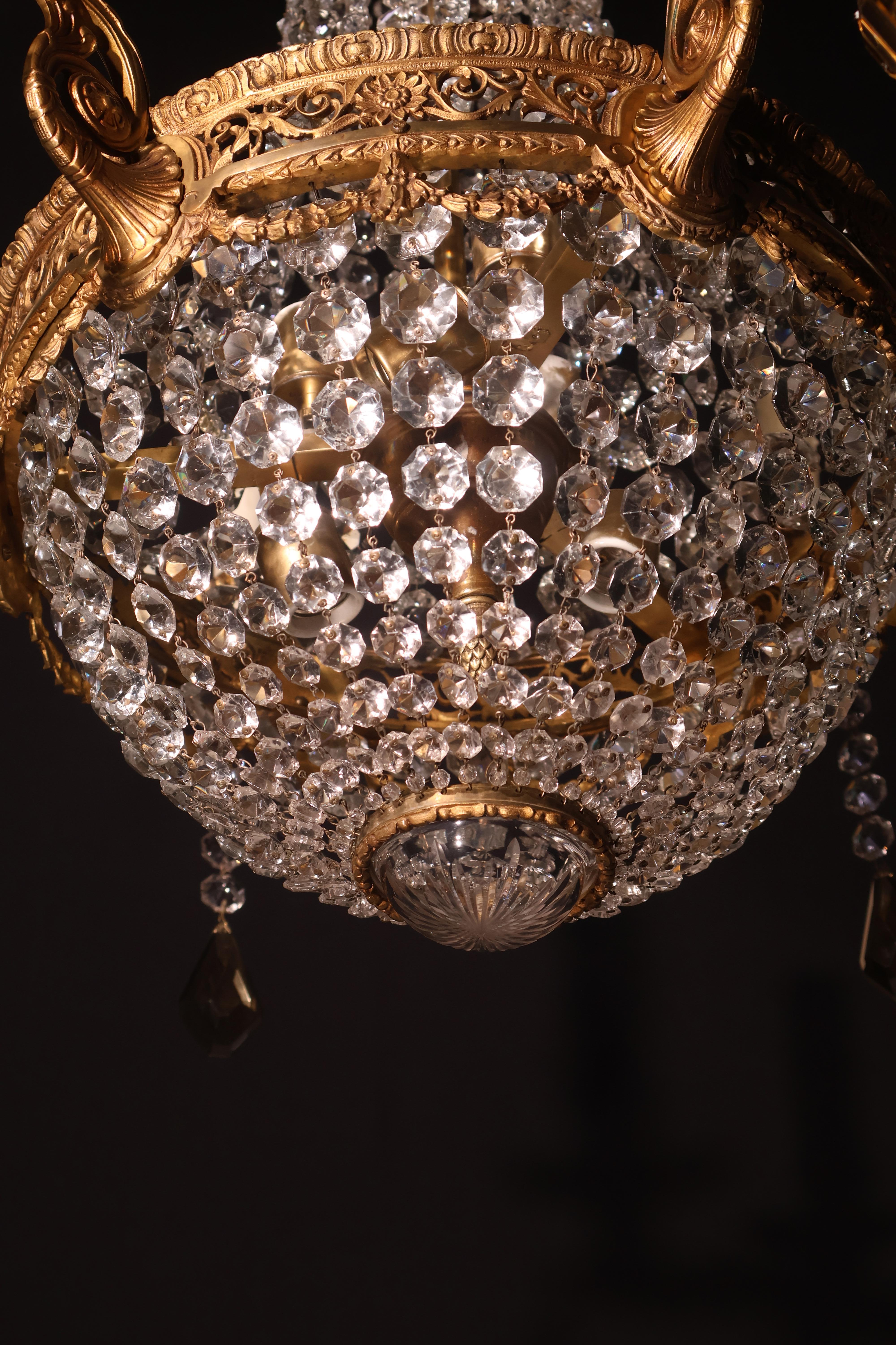 Bronzo dorato e lampadario in vendita 2