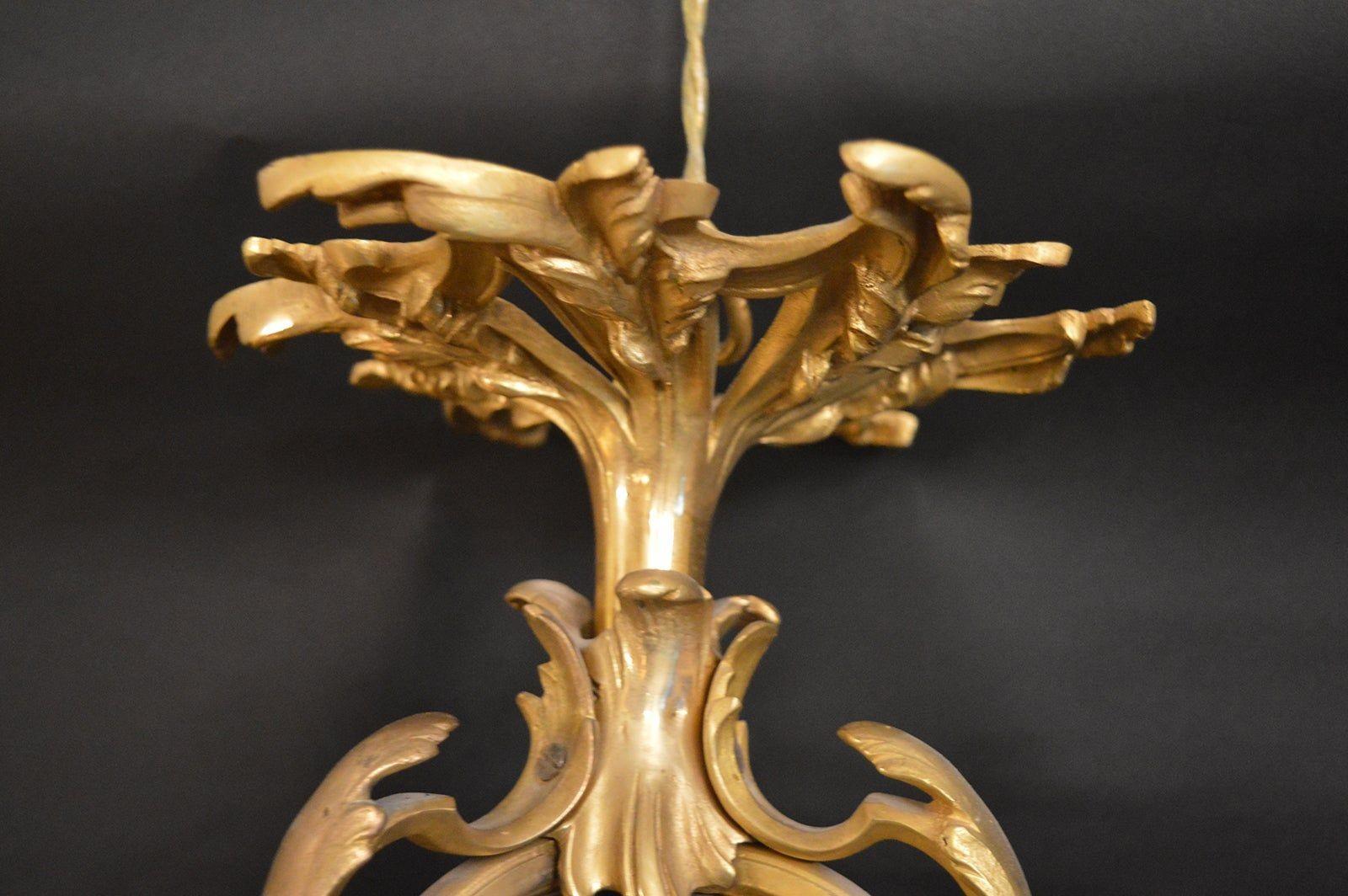 20ième siècle Lustre en bronze doré en vente