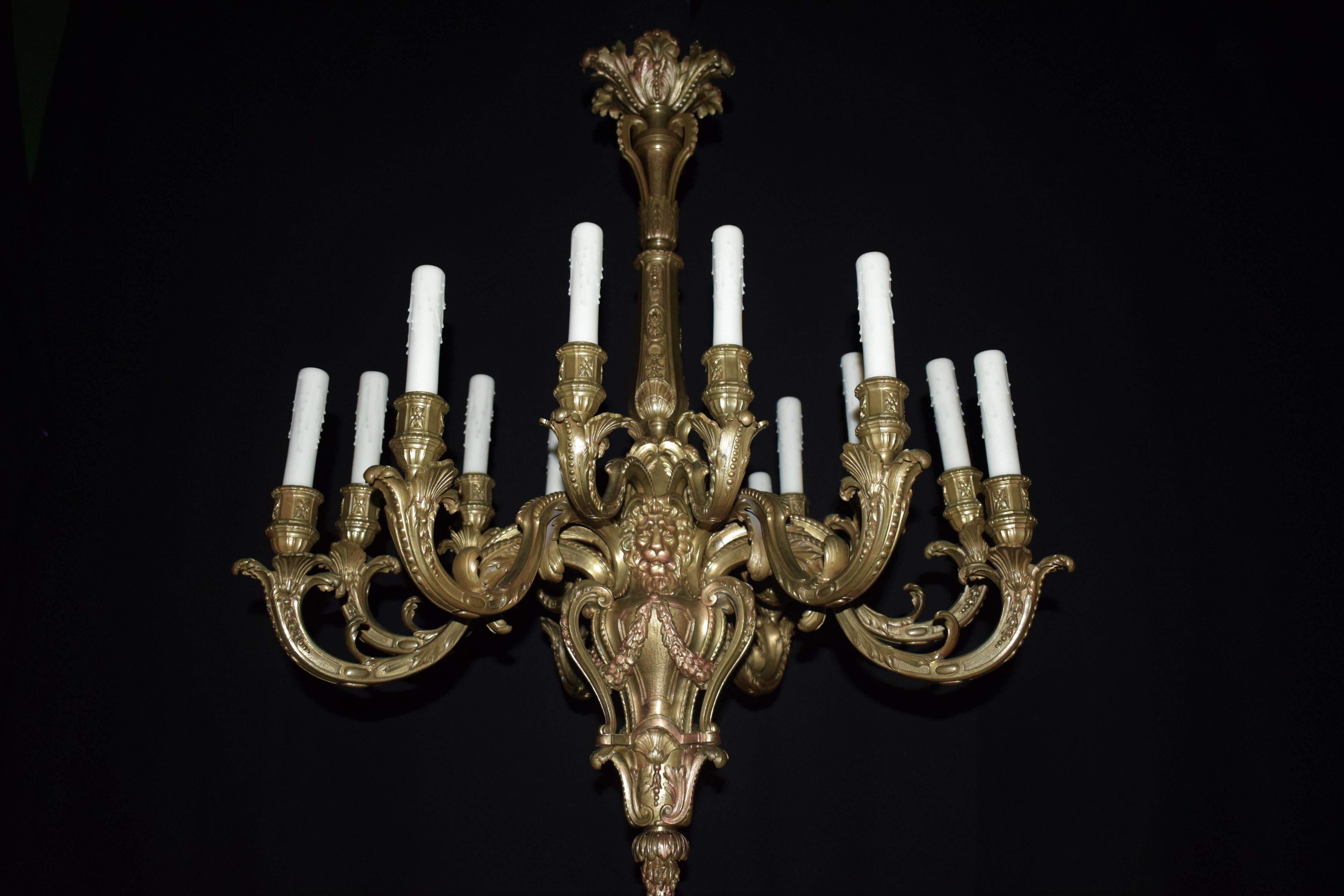 Early 20th Century Gilt Bronze Chandelier For Sale