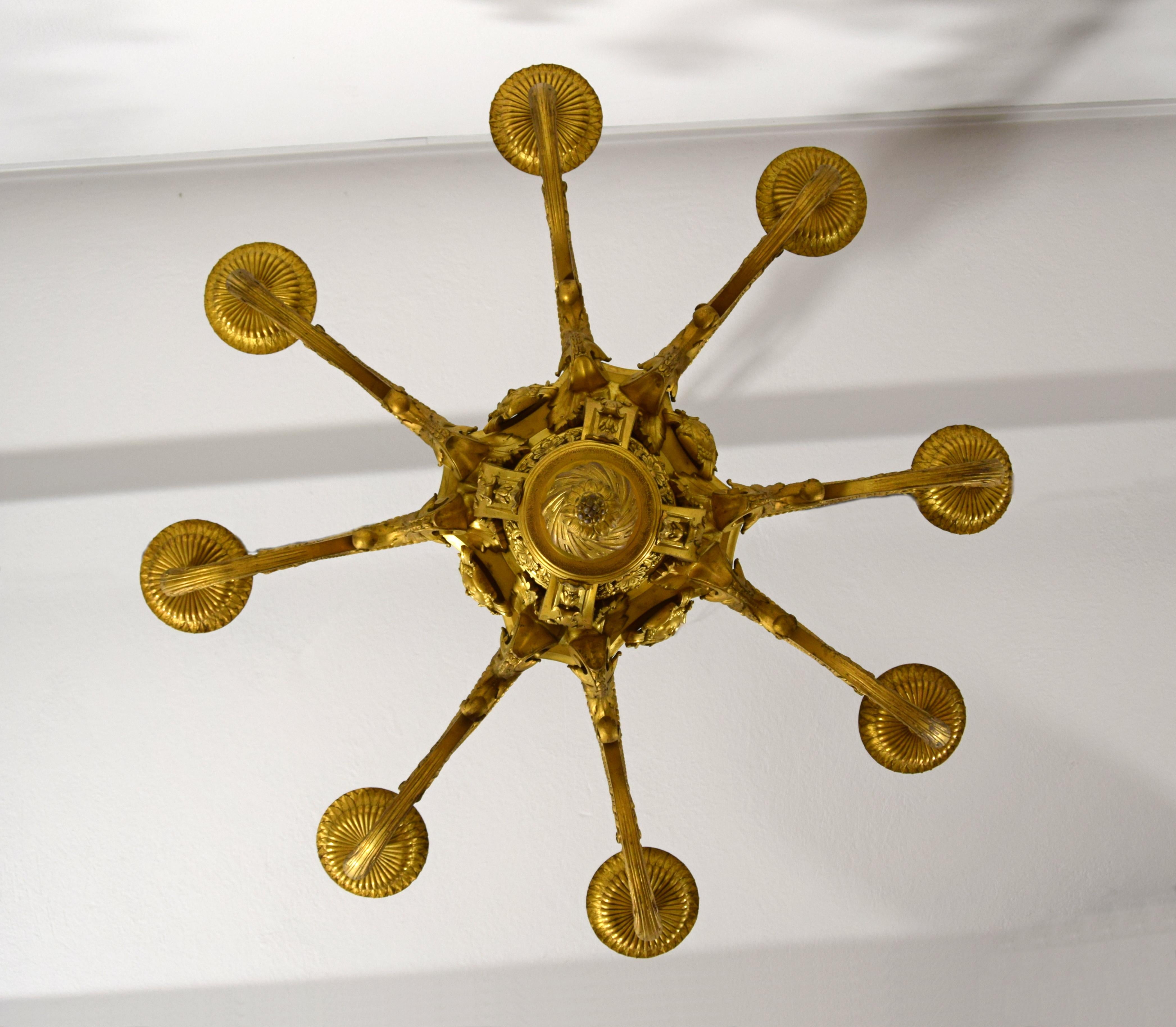 Araña de Bronce Dorado, Francia, Estilo Régence, Segunda Mitad del Siglo XIX en venta 1