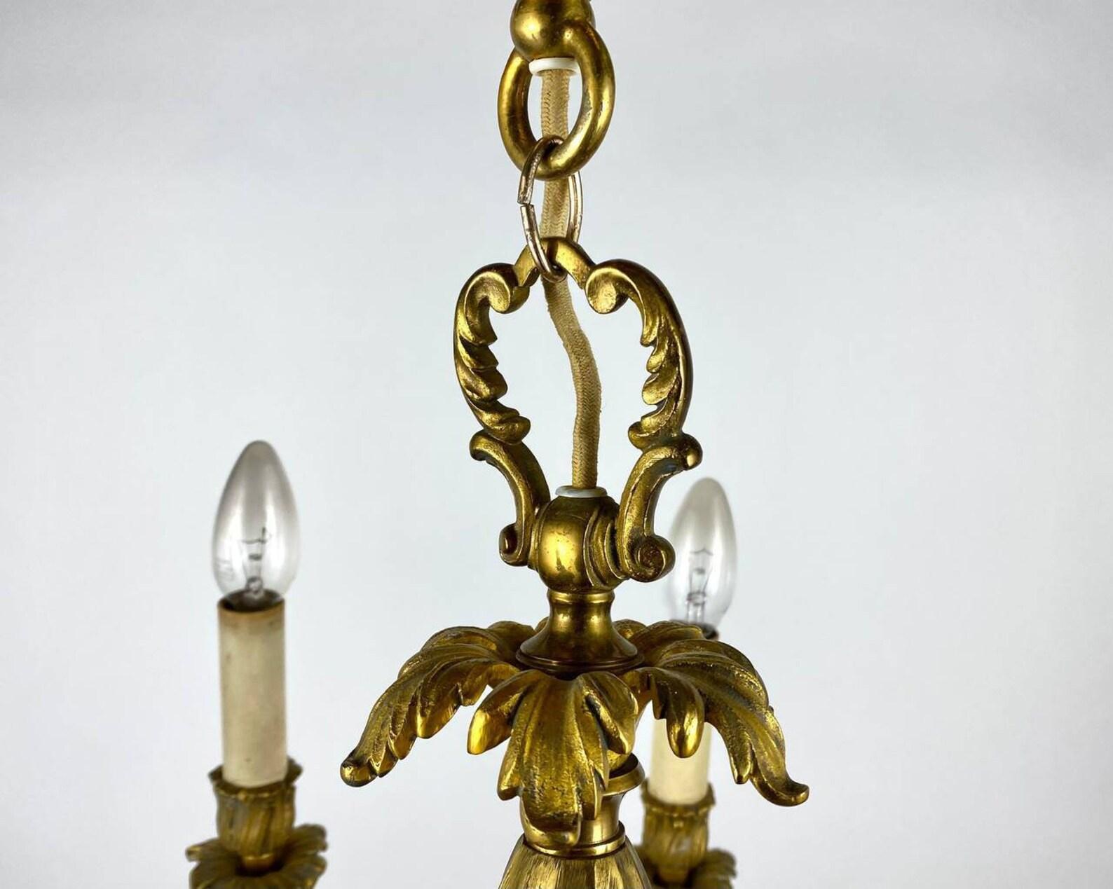Gilt Bronze Chandelier  Vintage 8-Horn Lighting, France, 20th Century For Sale 4