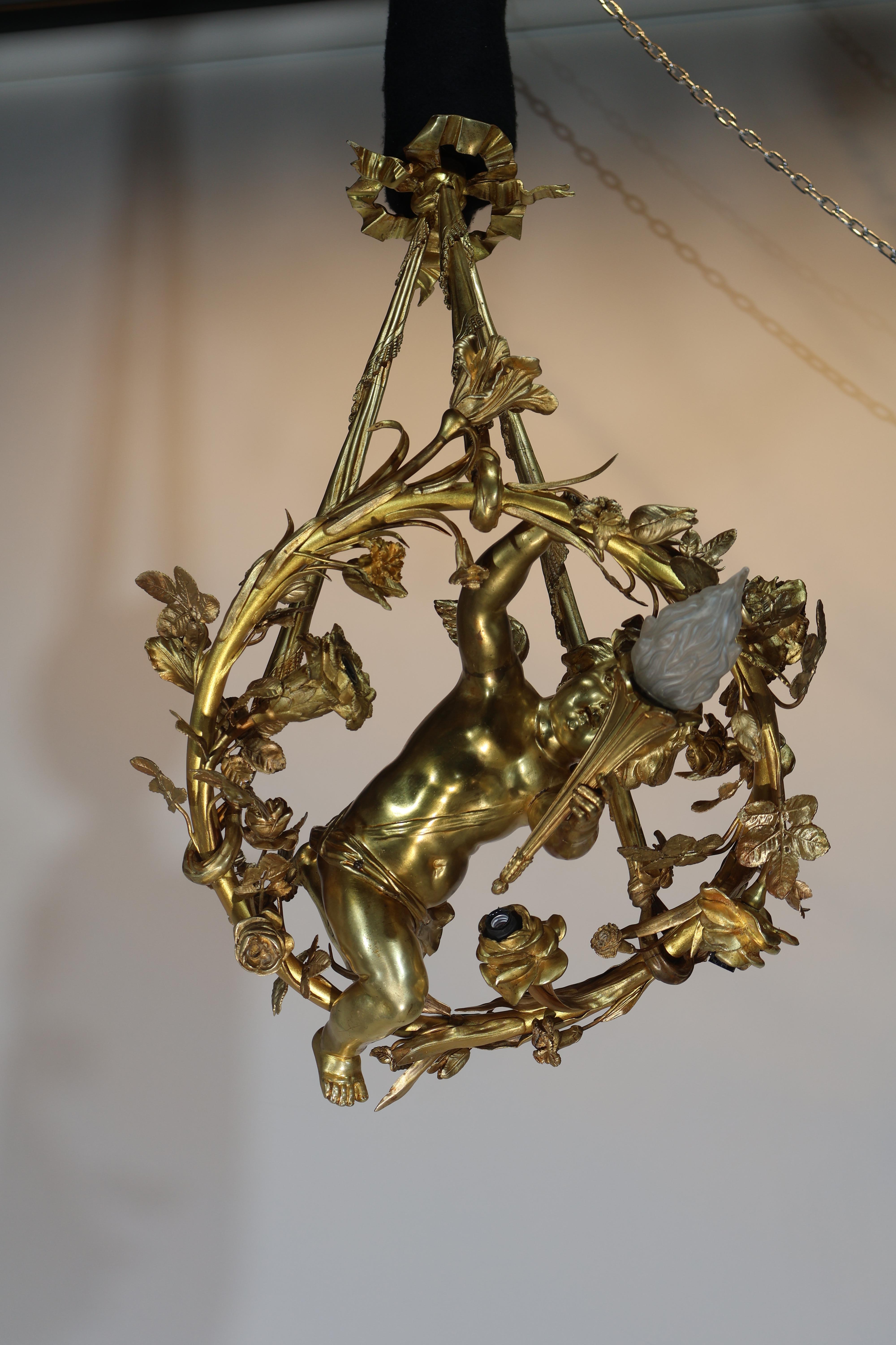 Araña Querubín Bronce Dorado en venta 7