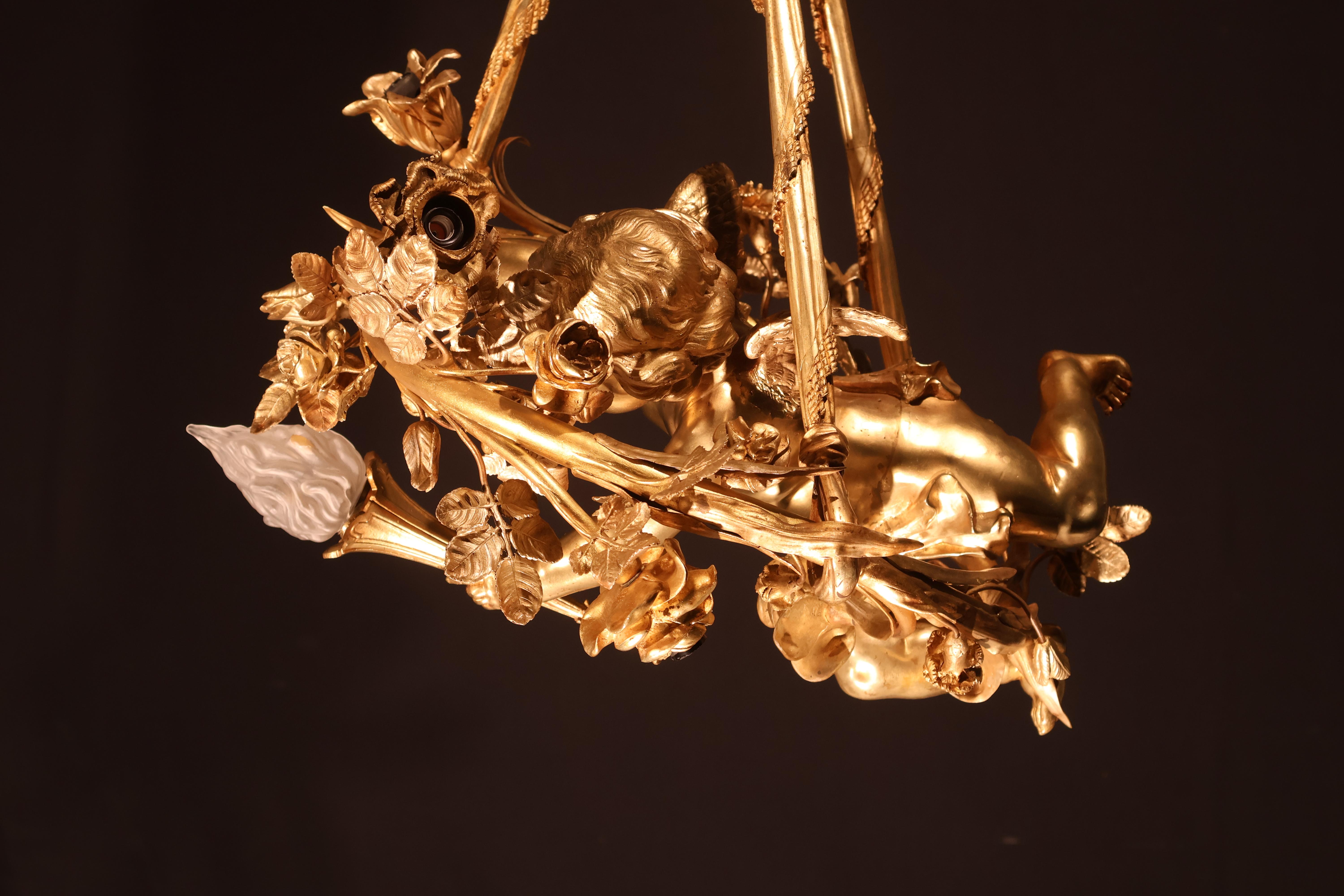 Araña Querubín Bronce Dorado en venta 2