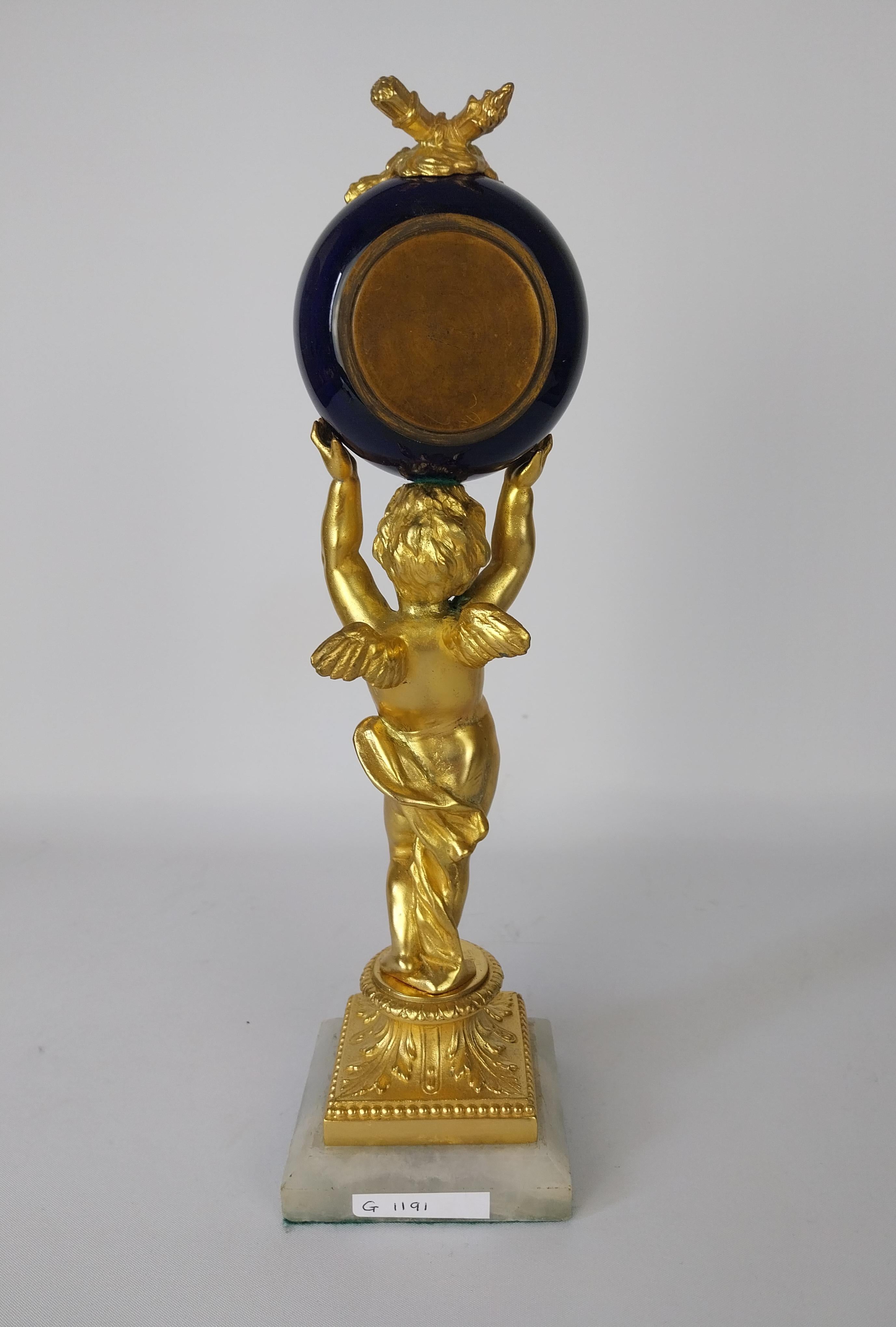 Cherub-Tischuhr aus vergoldeter Bronze, 19. Jahrhundert im Zustand „Gut“ im Angebot in Staffordshire, GB