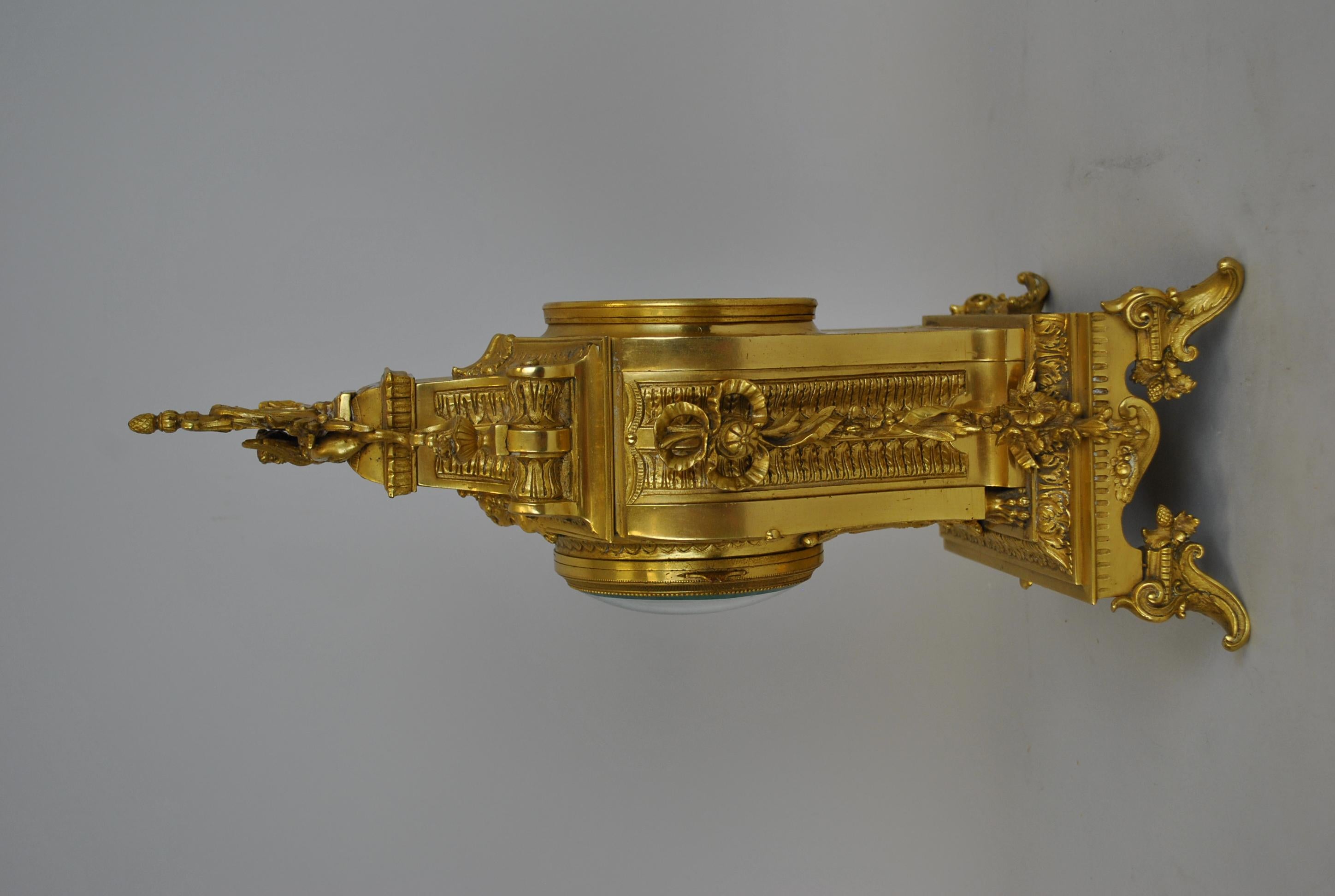Reloj de Bronce Dorado, Siglo XIX en venta 8