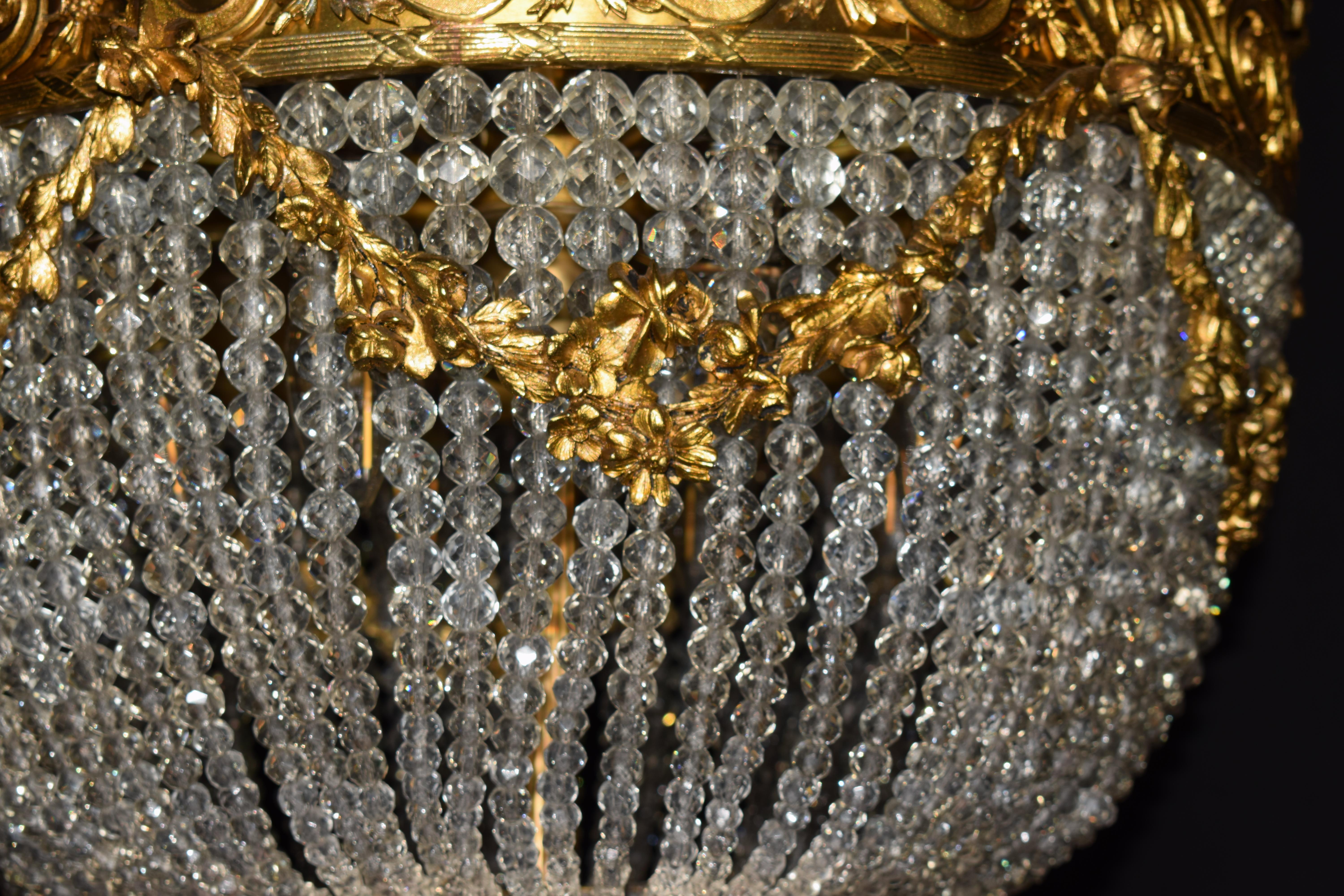 Vergoldeter Kronleuchter „Basket“ aus Bronze und Kristall im Angebot 4