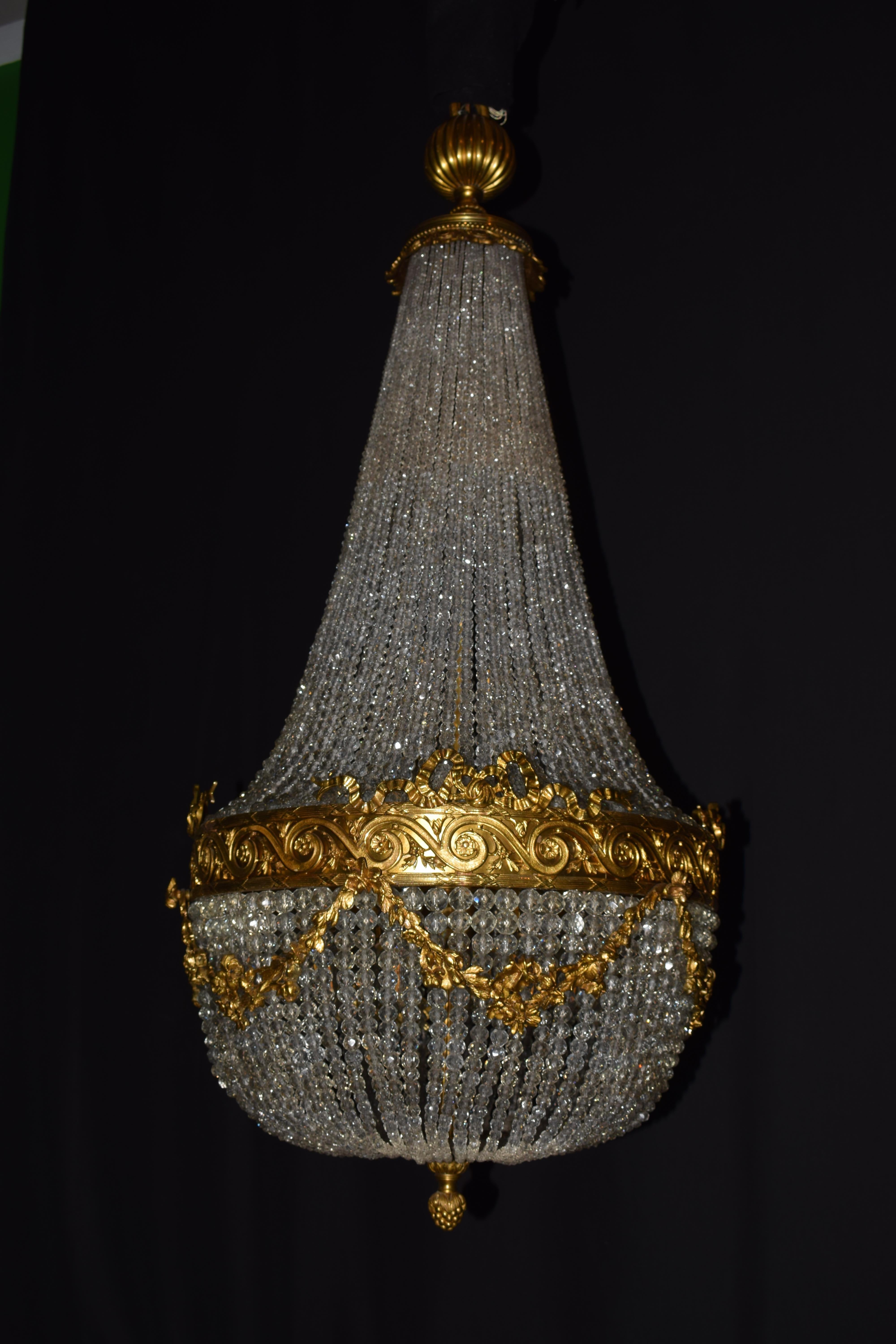 Vergoldeter Kronleuchter „Basket“ aus Bronze und Kristall im Angebot 5
