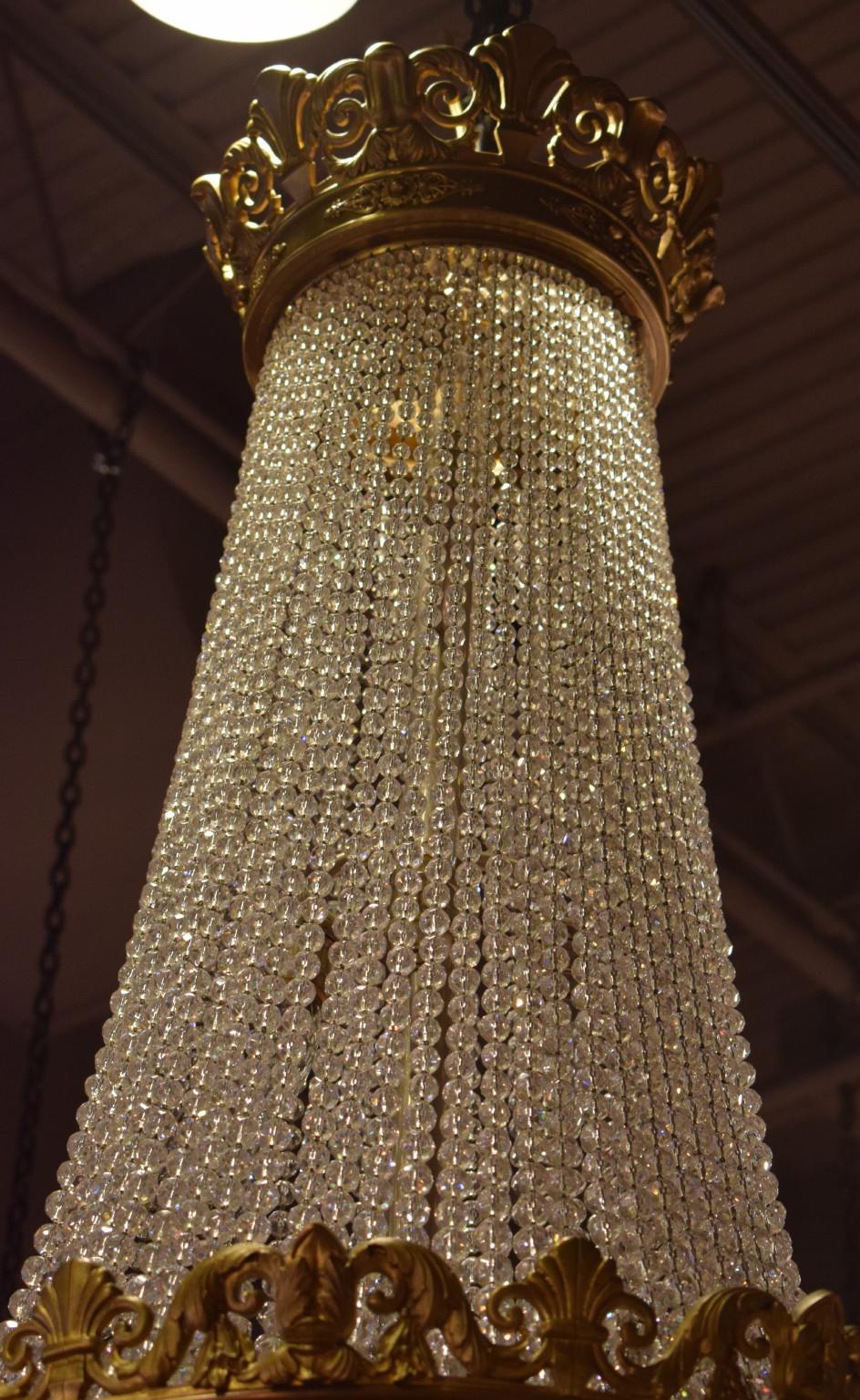 Gilt Bronze and Crystal Basket Chandelier For Sale 1