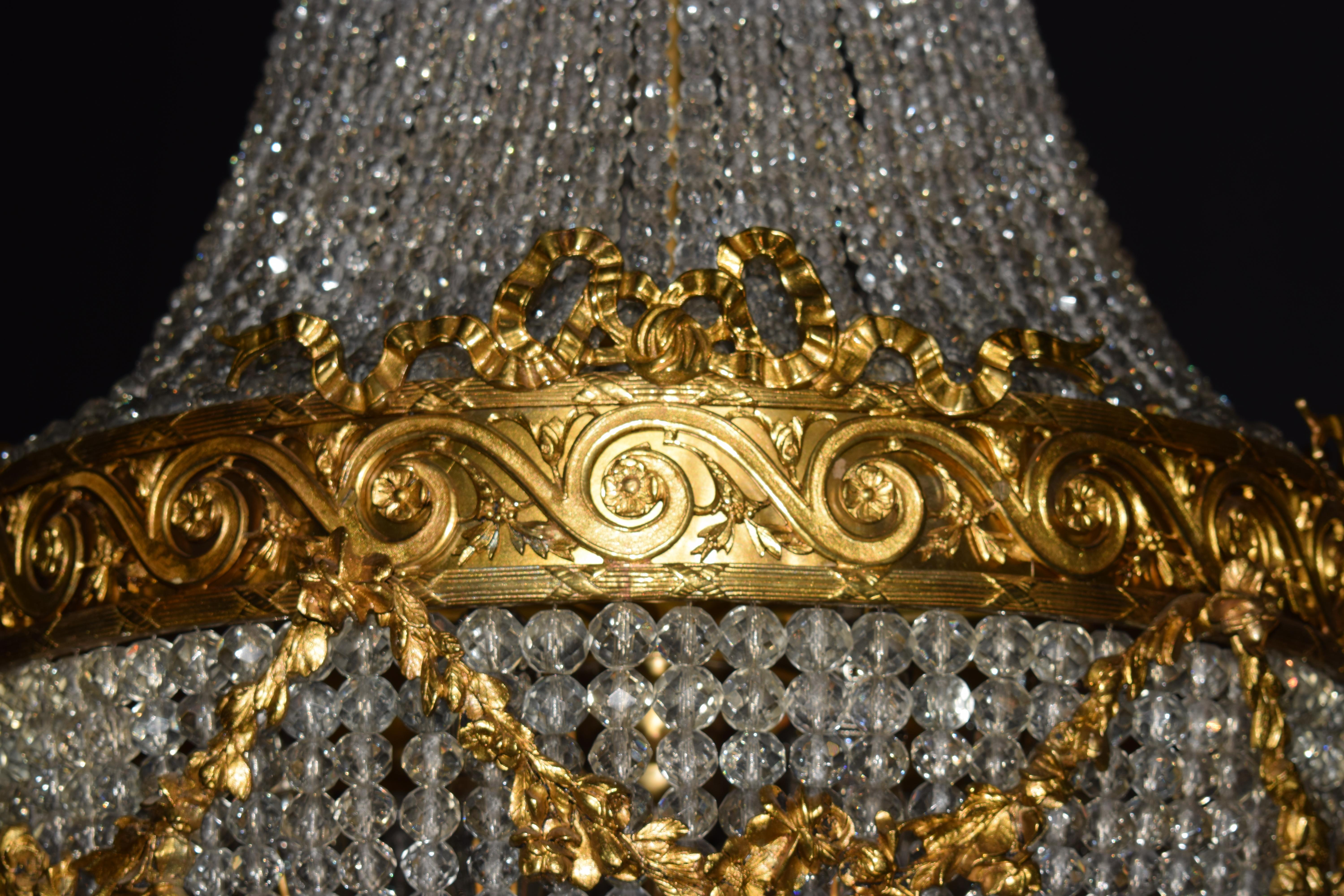 Vergoldeter Kronleuchter „Basket“ aus Bronze und Kristall im Angebot 3