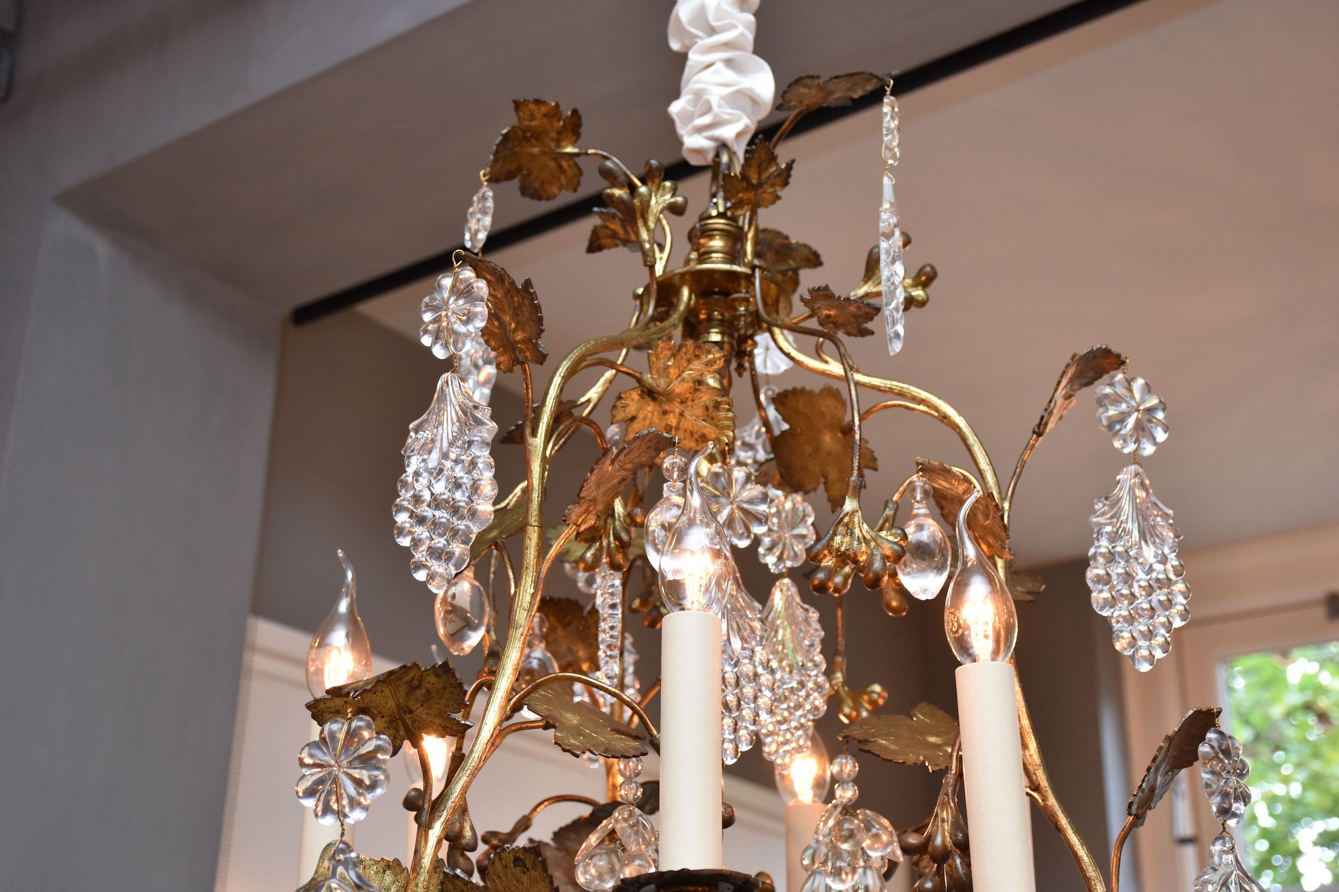 Gilt bronze crystal French chandelier  For Sale 1