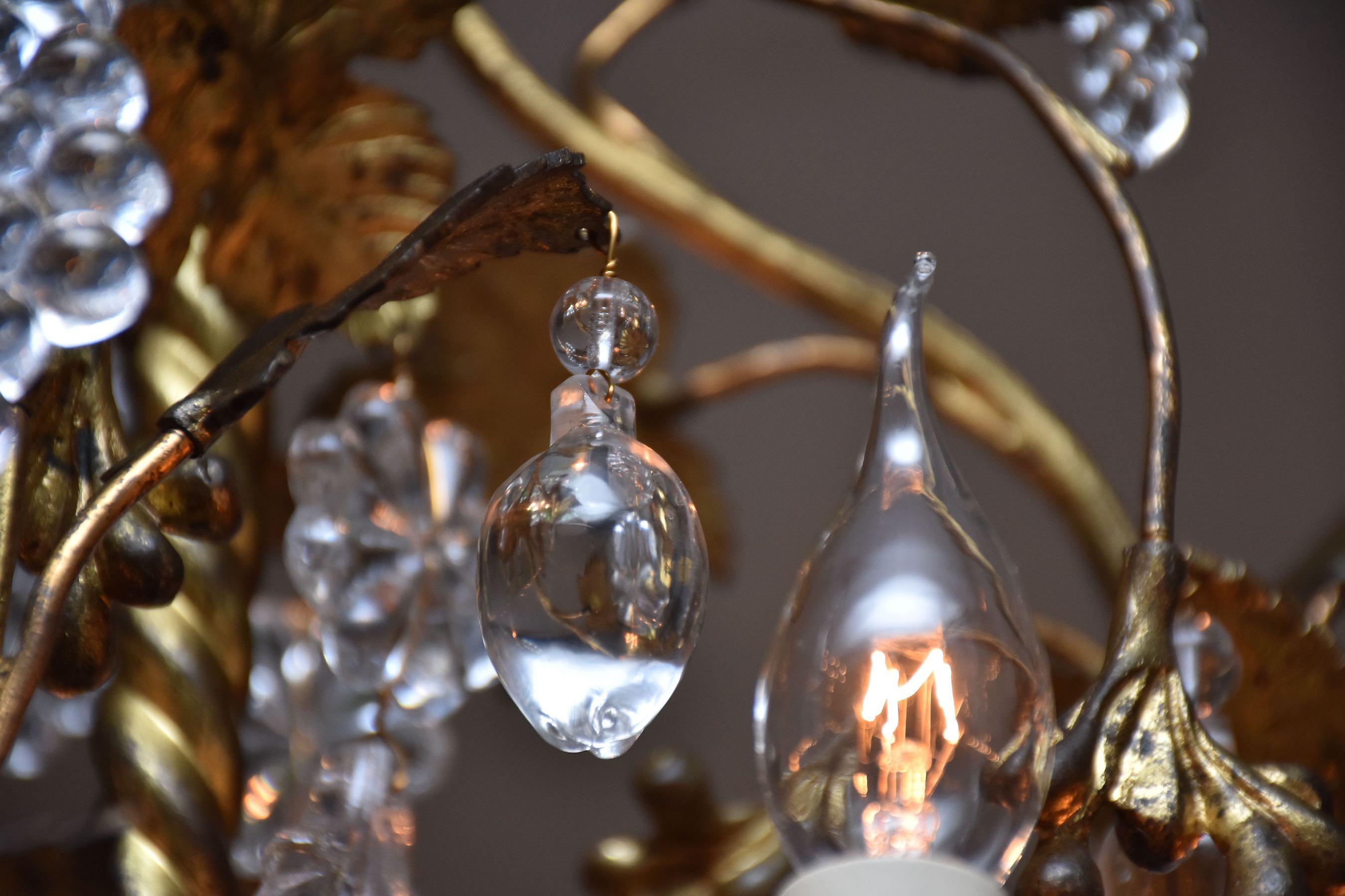 Lustre français en cristal de bronze doré  en vente 1