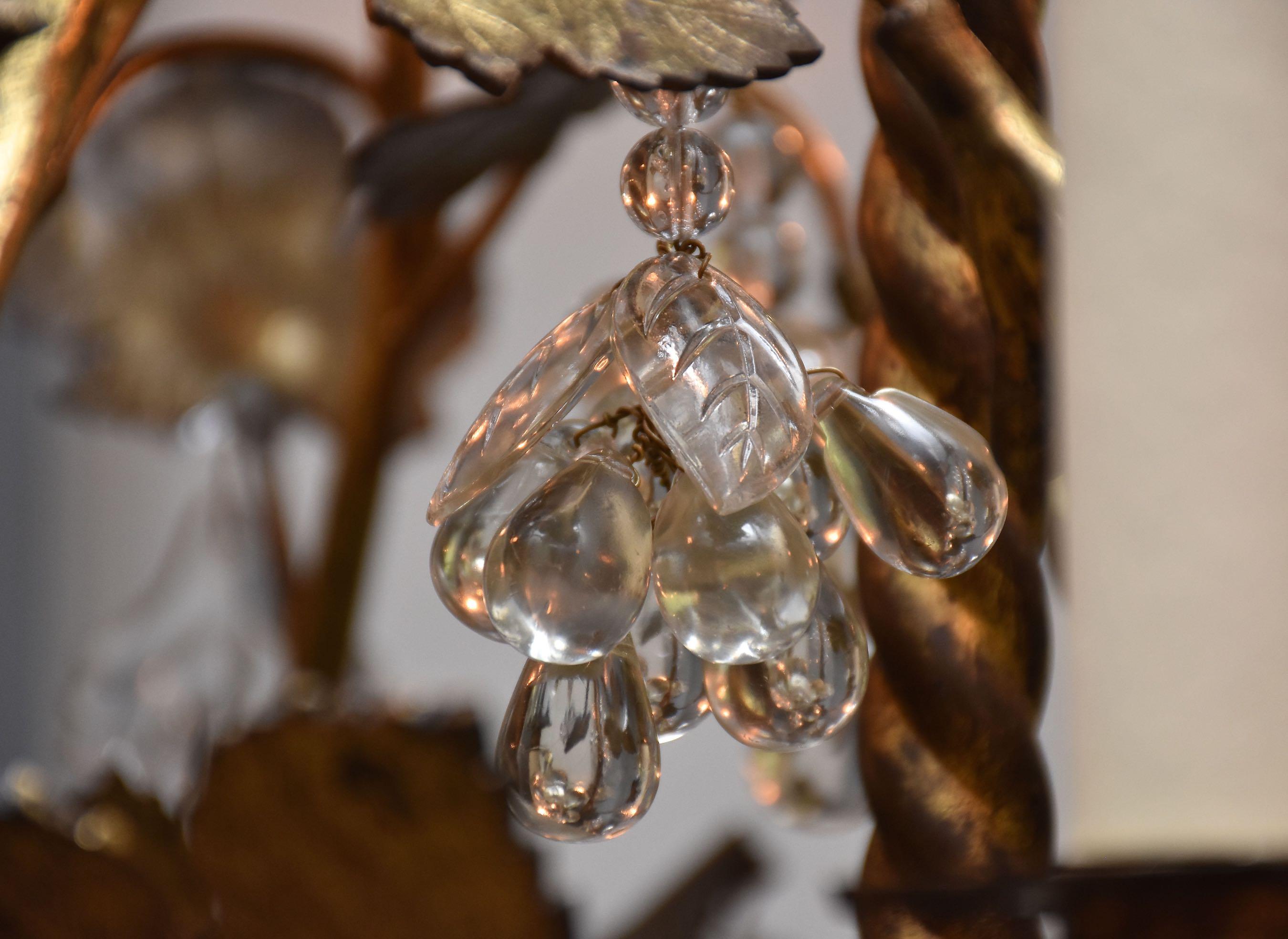 Gilt bronze crystal French chandelier  For Sale 4