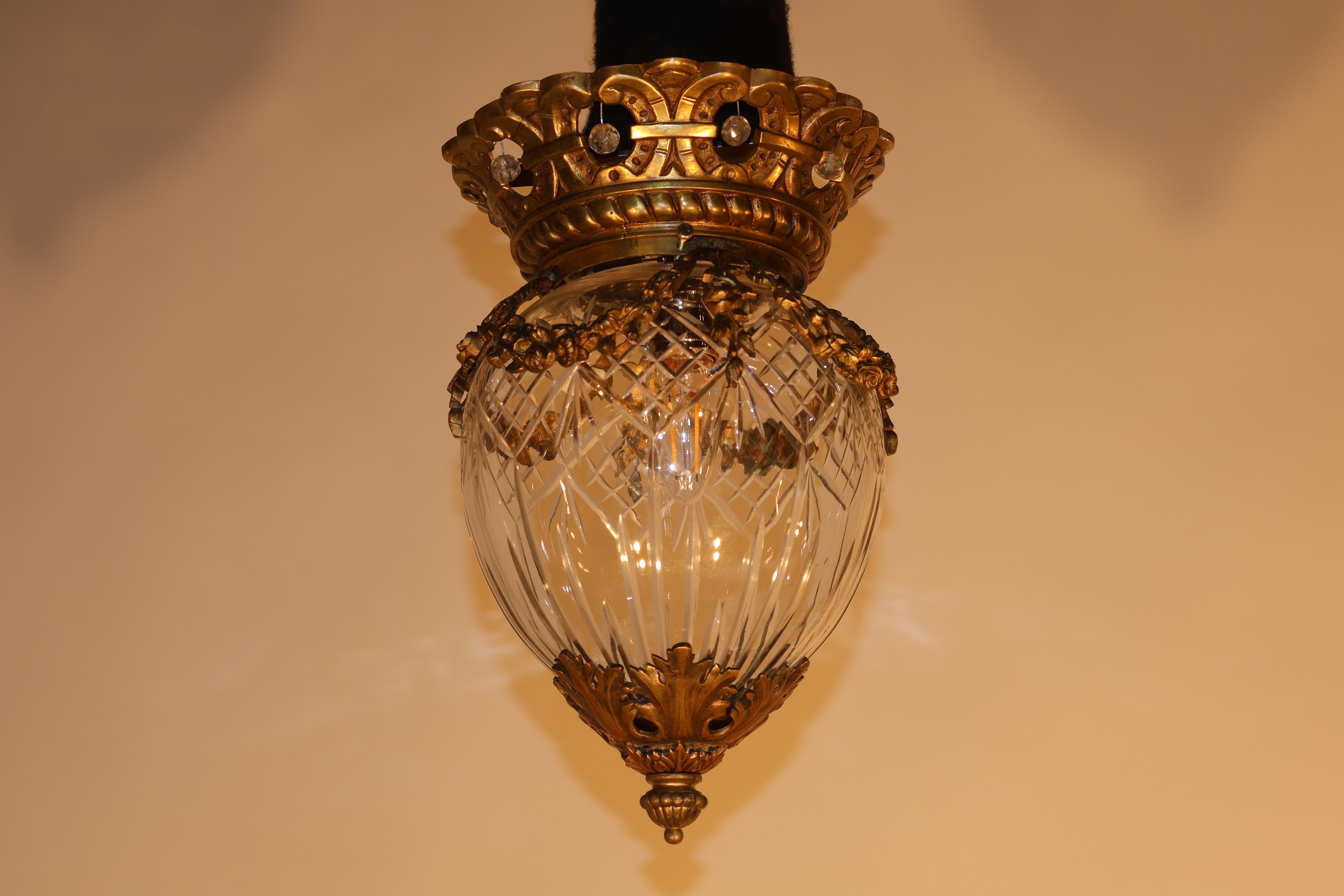 Globo in bronzo dorato e cristallo tagliato in vendita 6