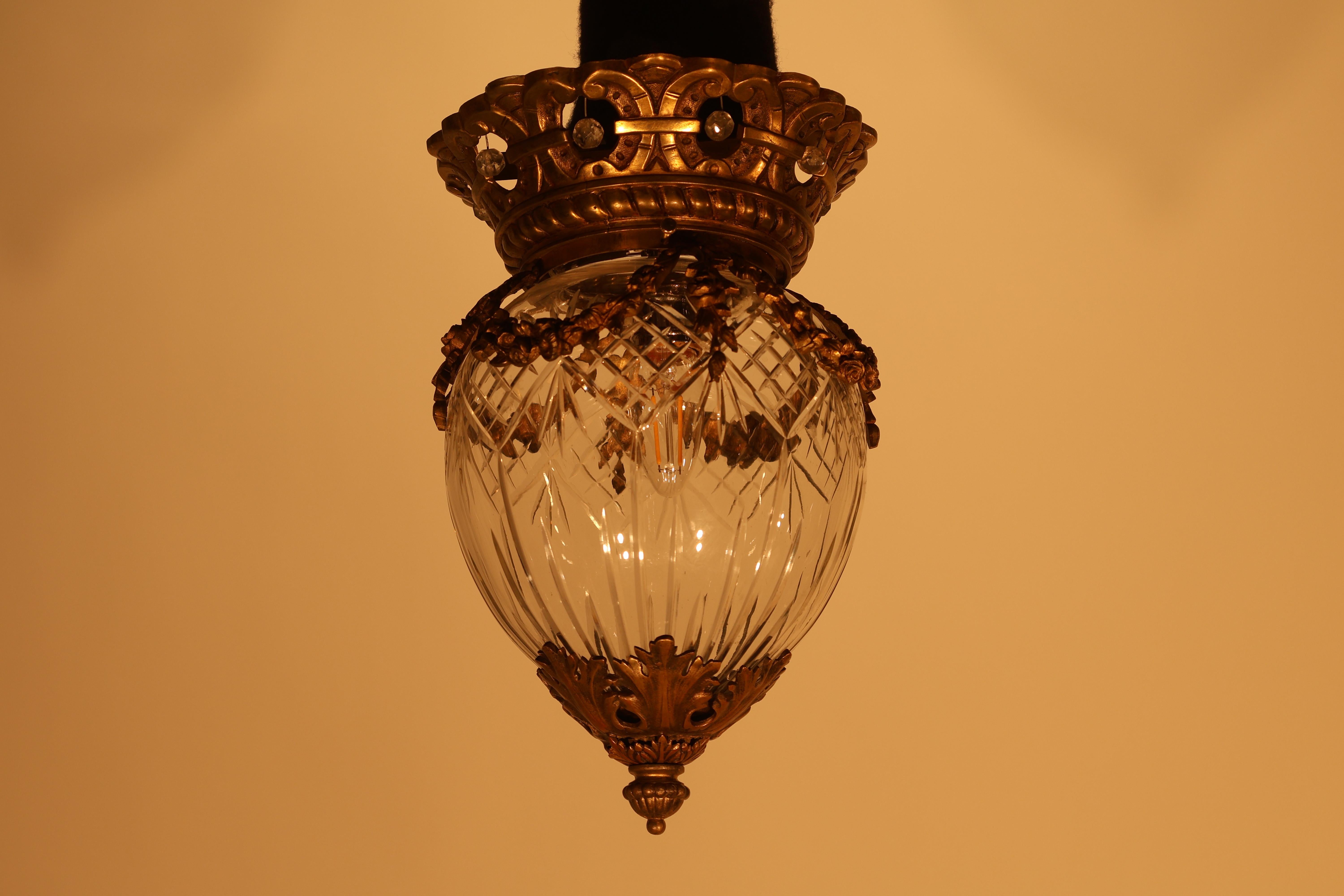 Globo in bronzo dorato e cristallo tagliato in vendita 8