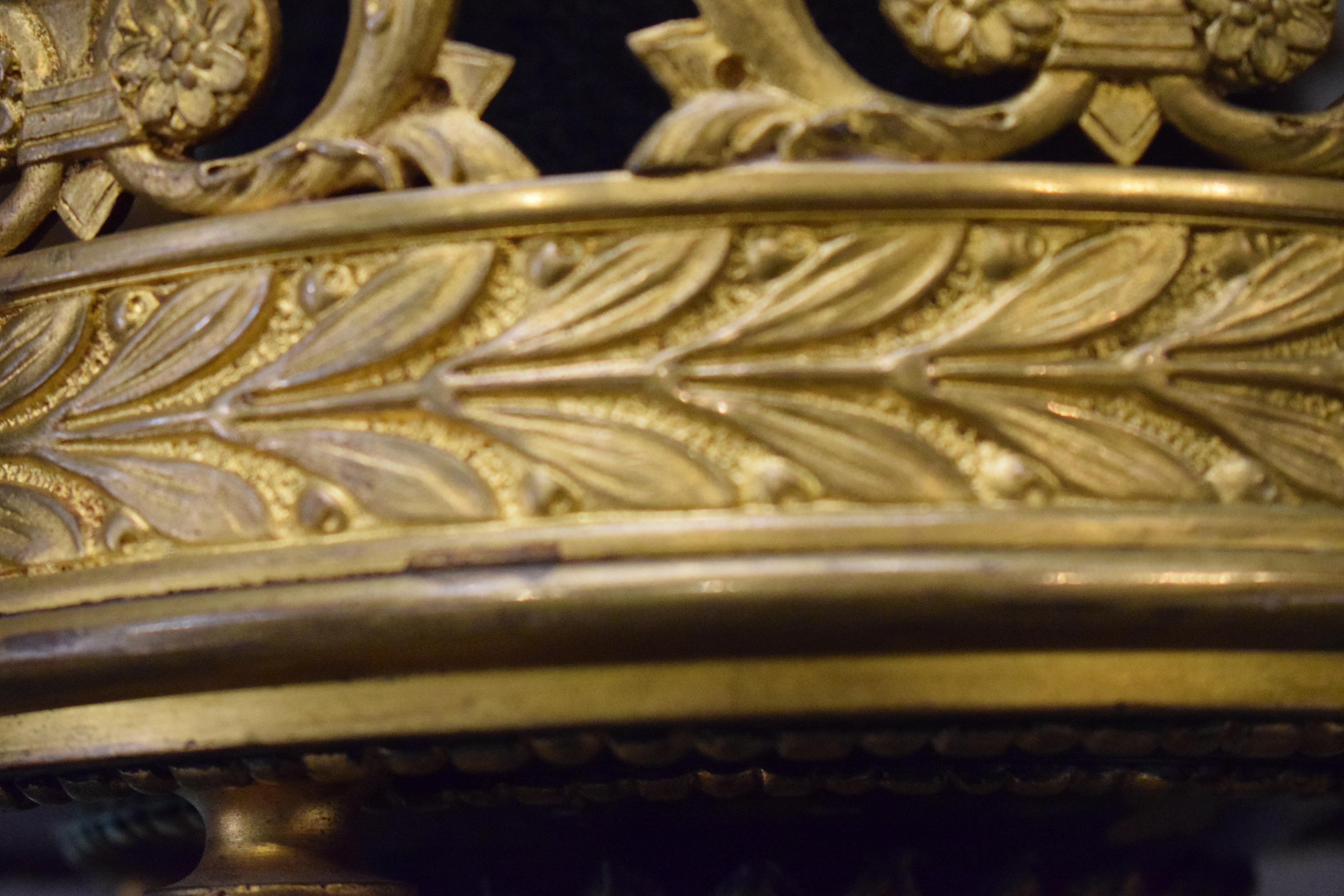 Bronze Lustre de style Empire en bronze doré en vente