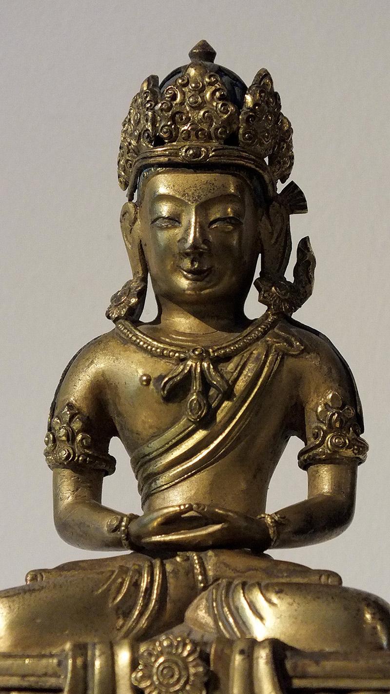 Chinese Gilt-Bronze Figure of Amitayus Qianlong Period For Sale