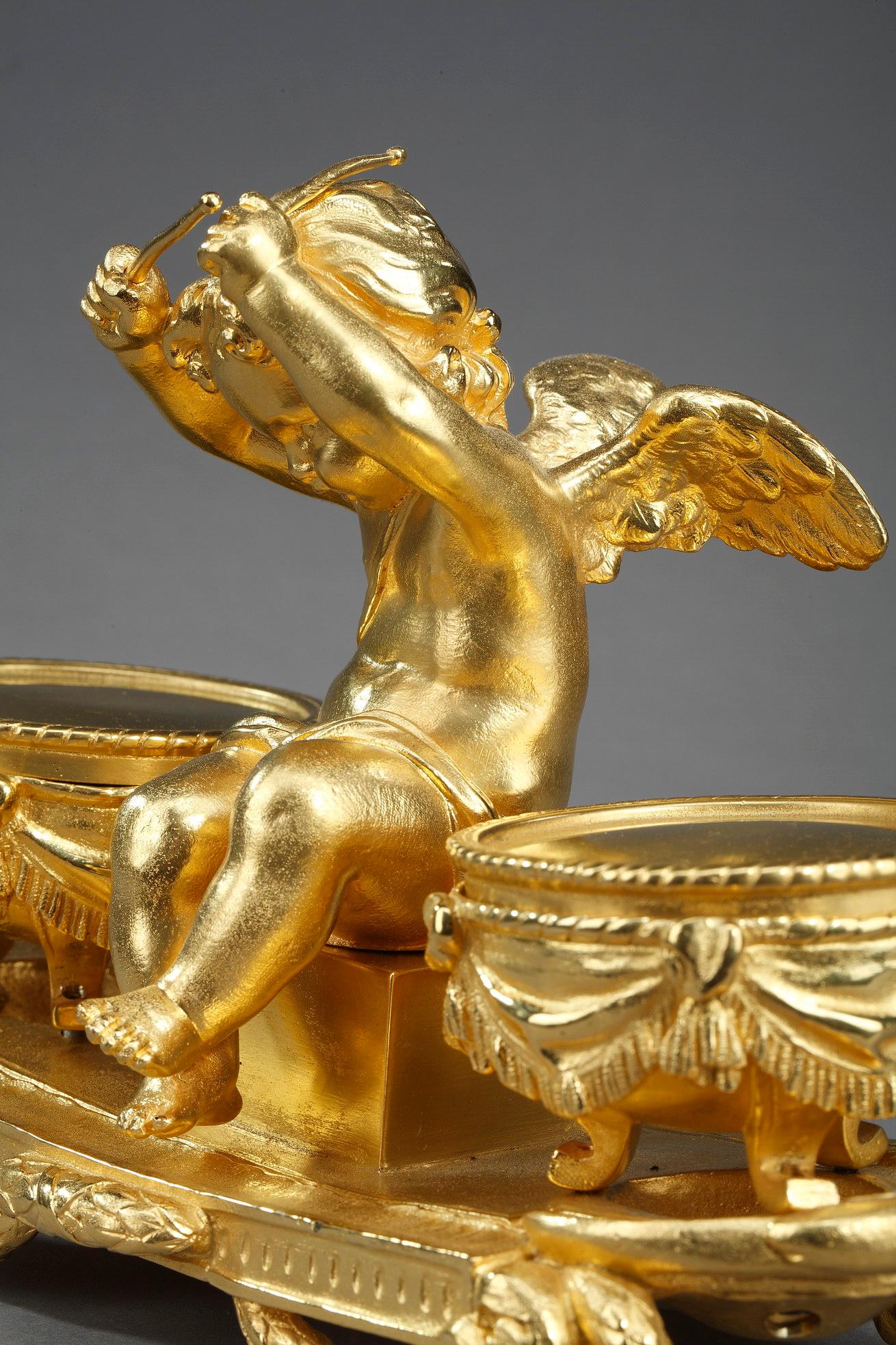 Encrier en bronze doré, « L'Amour timbalier », style Louis XVI en vente 3