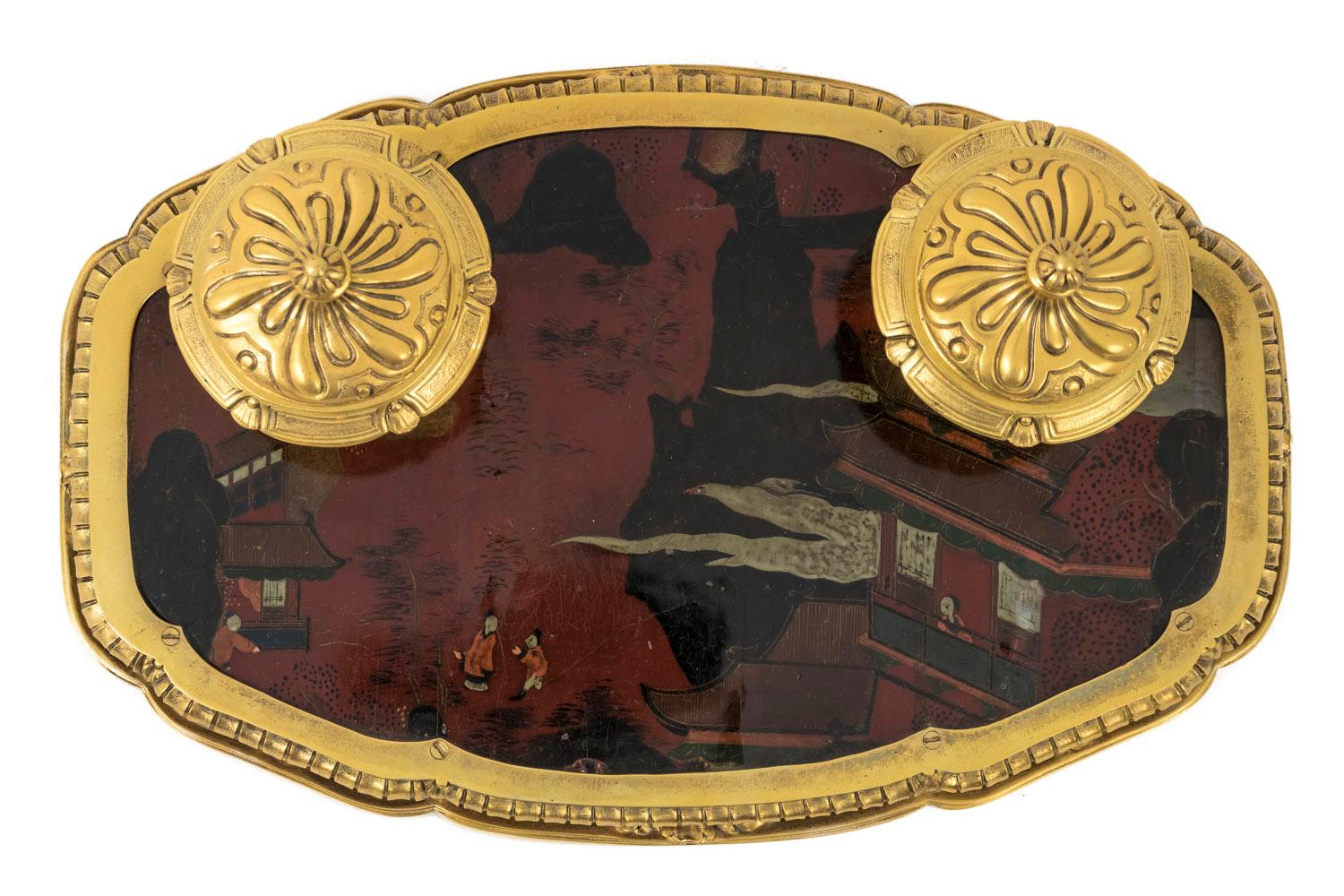 Vergoldetes Bronze-Tintenfass mit chinesischem Lack, spätes 19. Jahrhundert  im Angebot 1