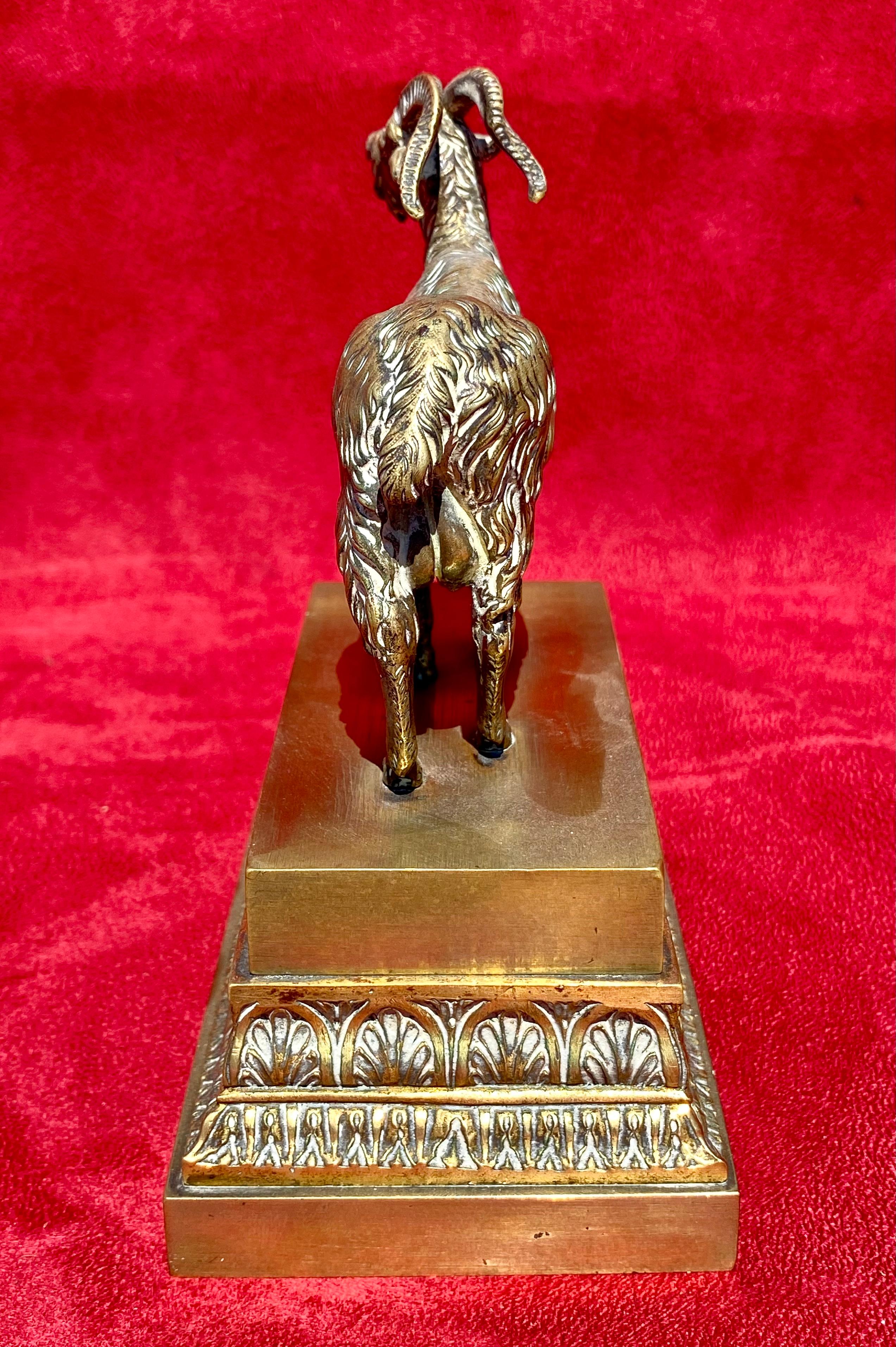 Gilt Bronze Inkwell with Ibex, Napoleon III Period, 19th Century For Sale 5