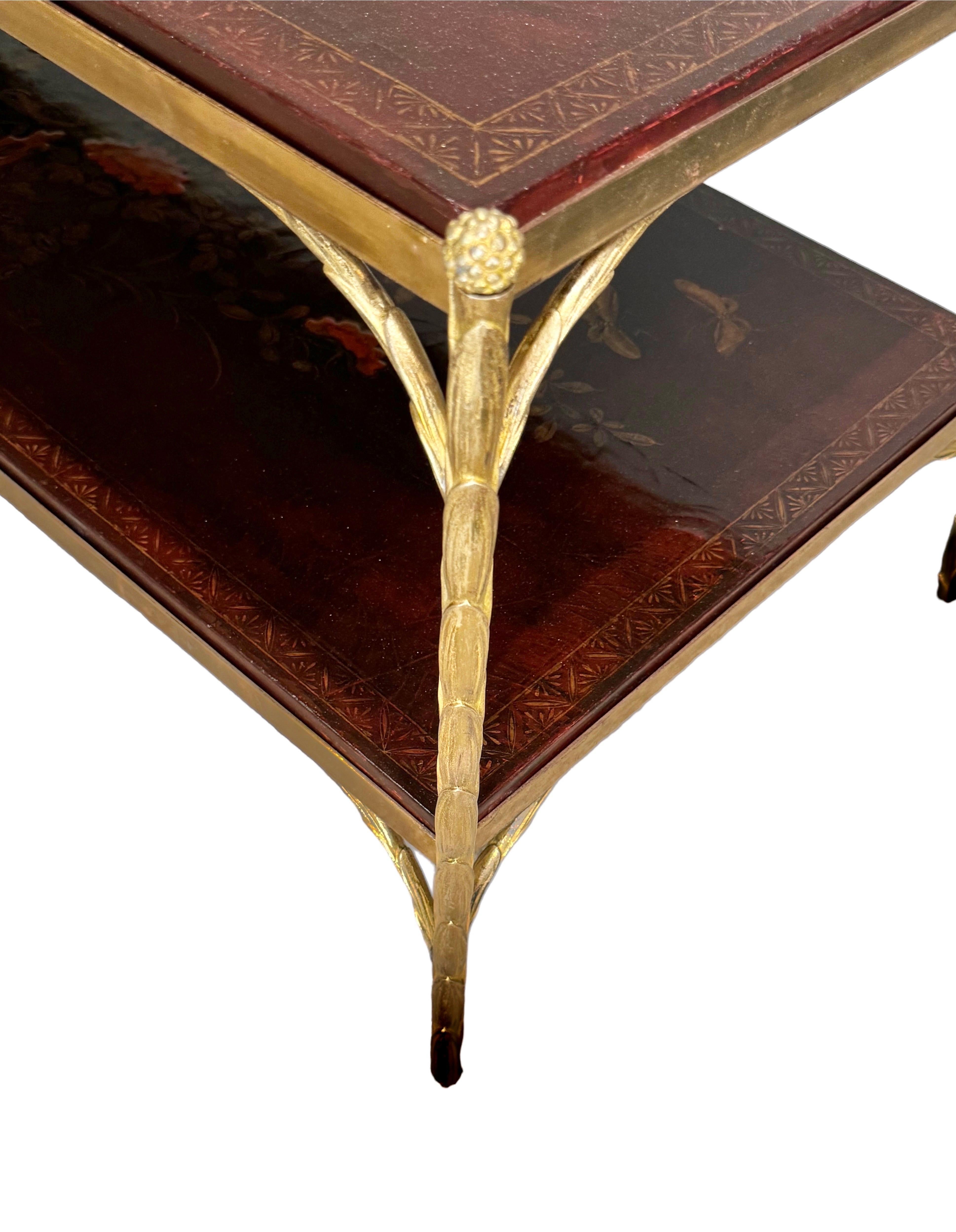 Niedriger Tisch aus vergoldeter Bronze-Lack im Angebot 4