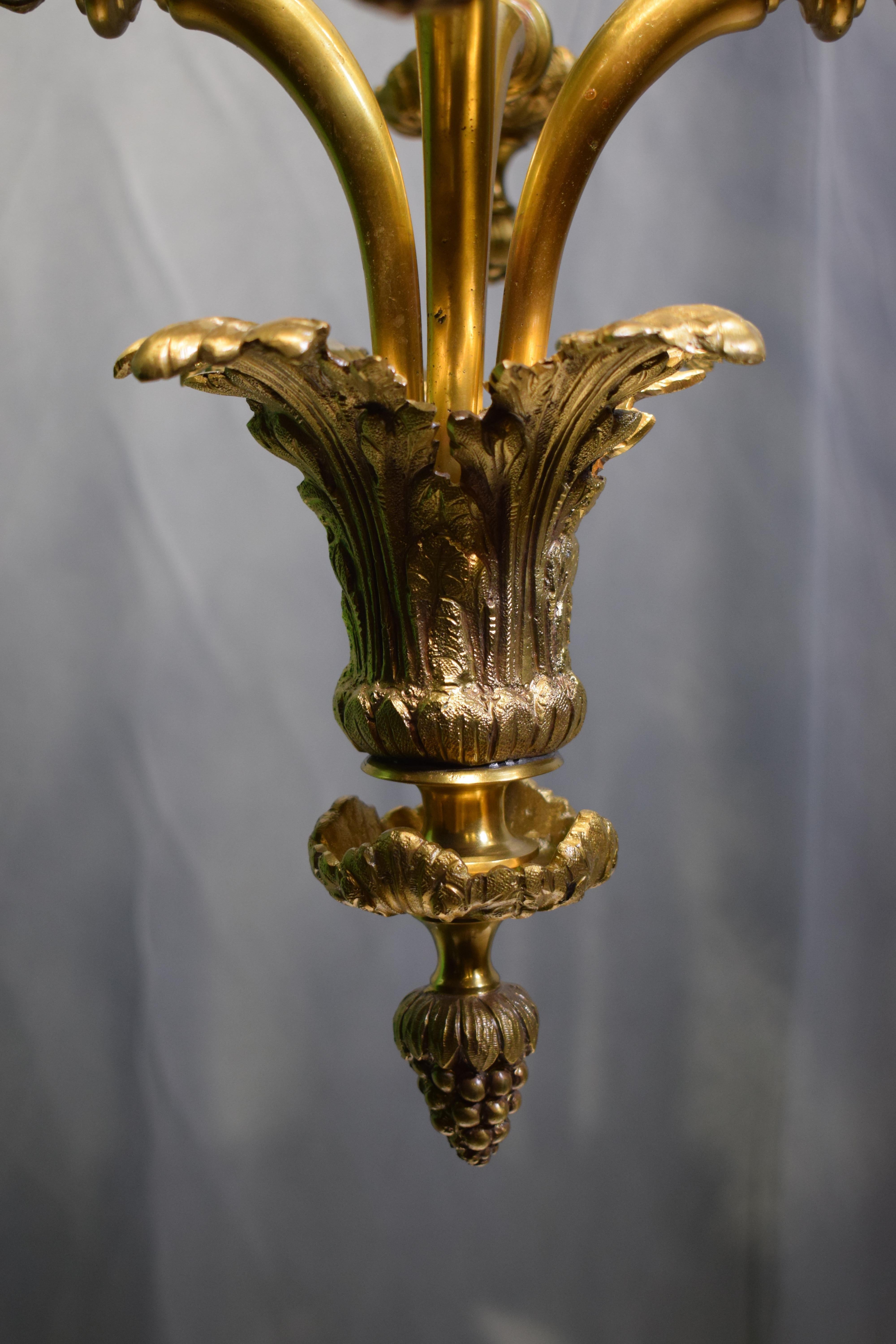 Lanterna in bronzo dorato in vendita 5
