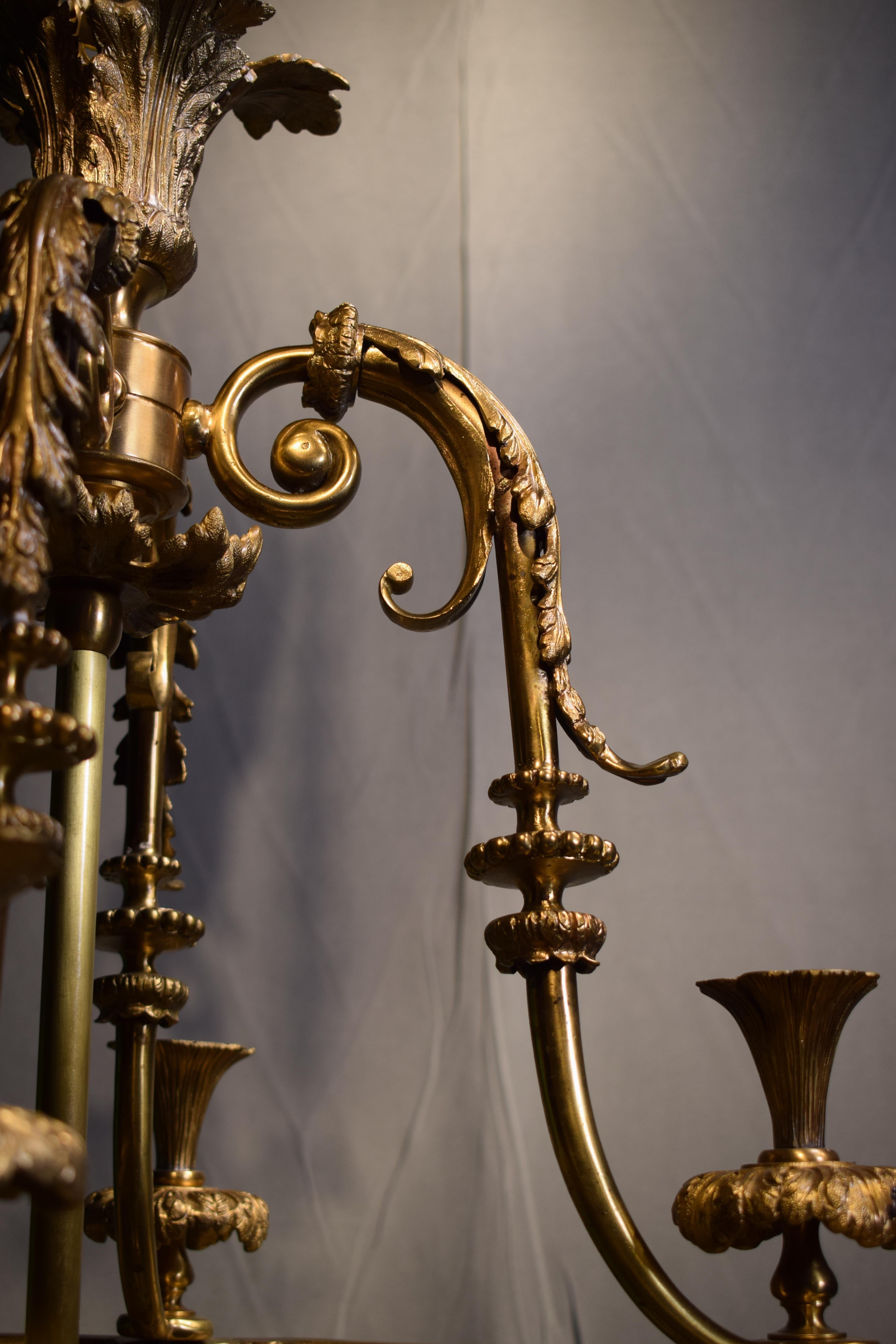 Inizio XX secolo Lanterna in bronzo dorato in vendita