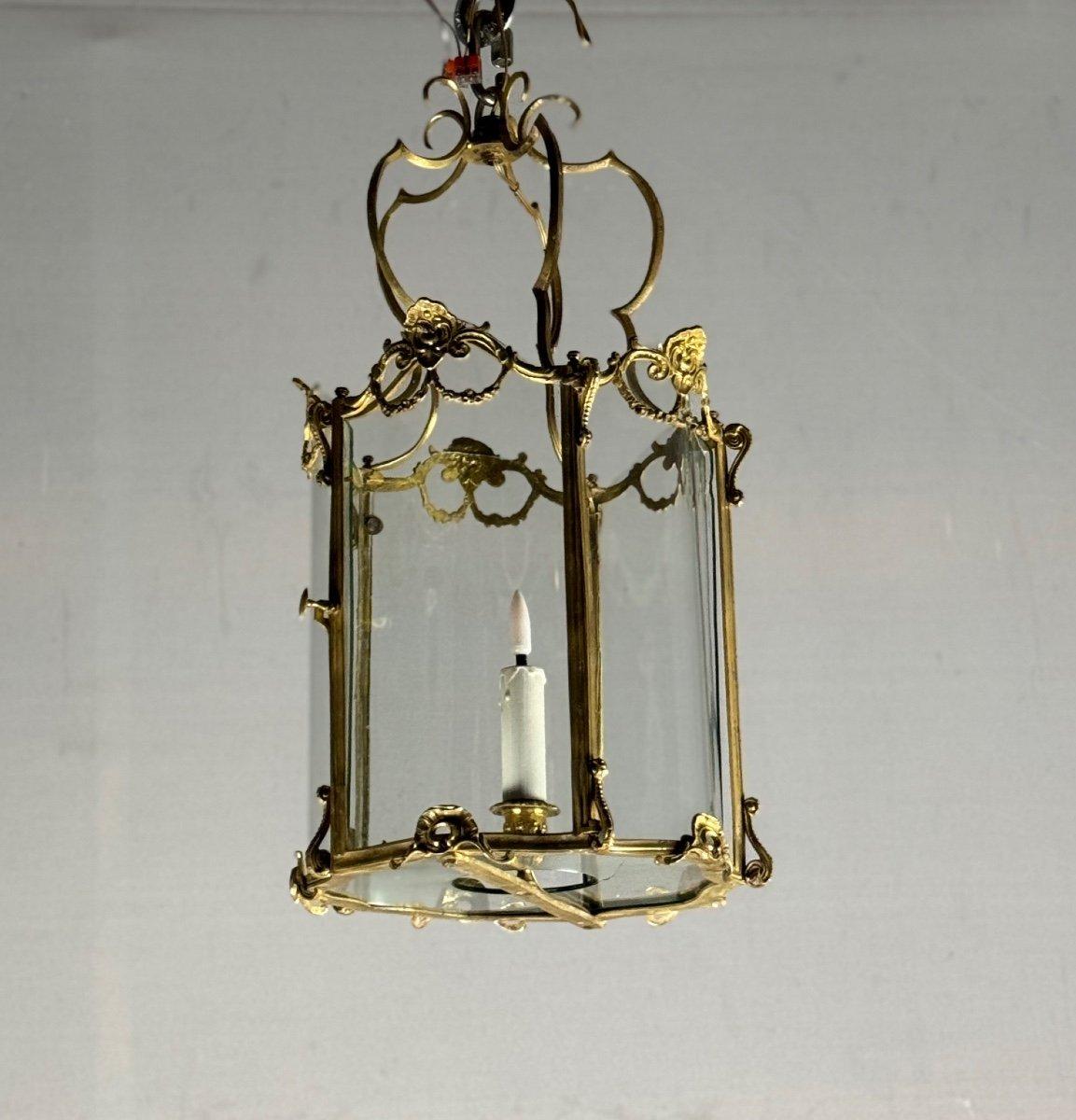 XX secolo Lanterna in bronzo dorato, vetri curvi originali, CIRCA 1900 in vendita