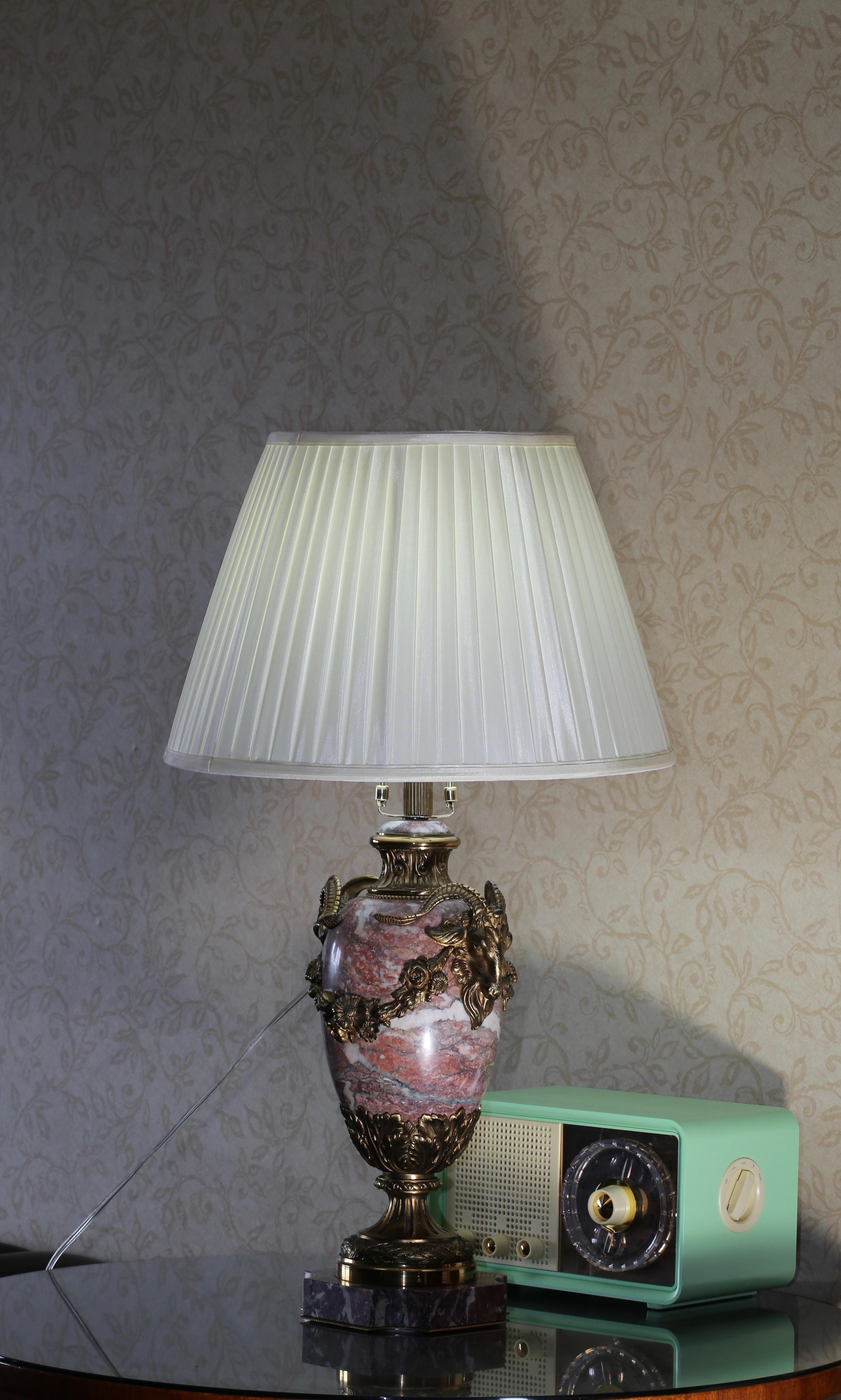 Gilt-Bronze Marble Table Lamp Early 20th Century - Christie's 2011 Auction For Sale 2