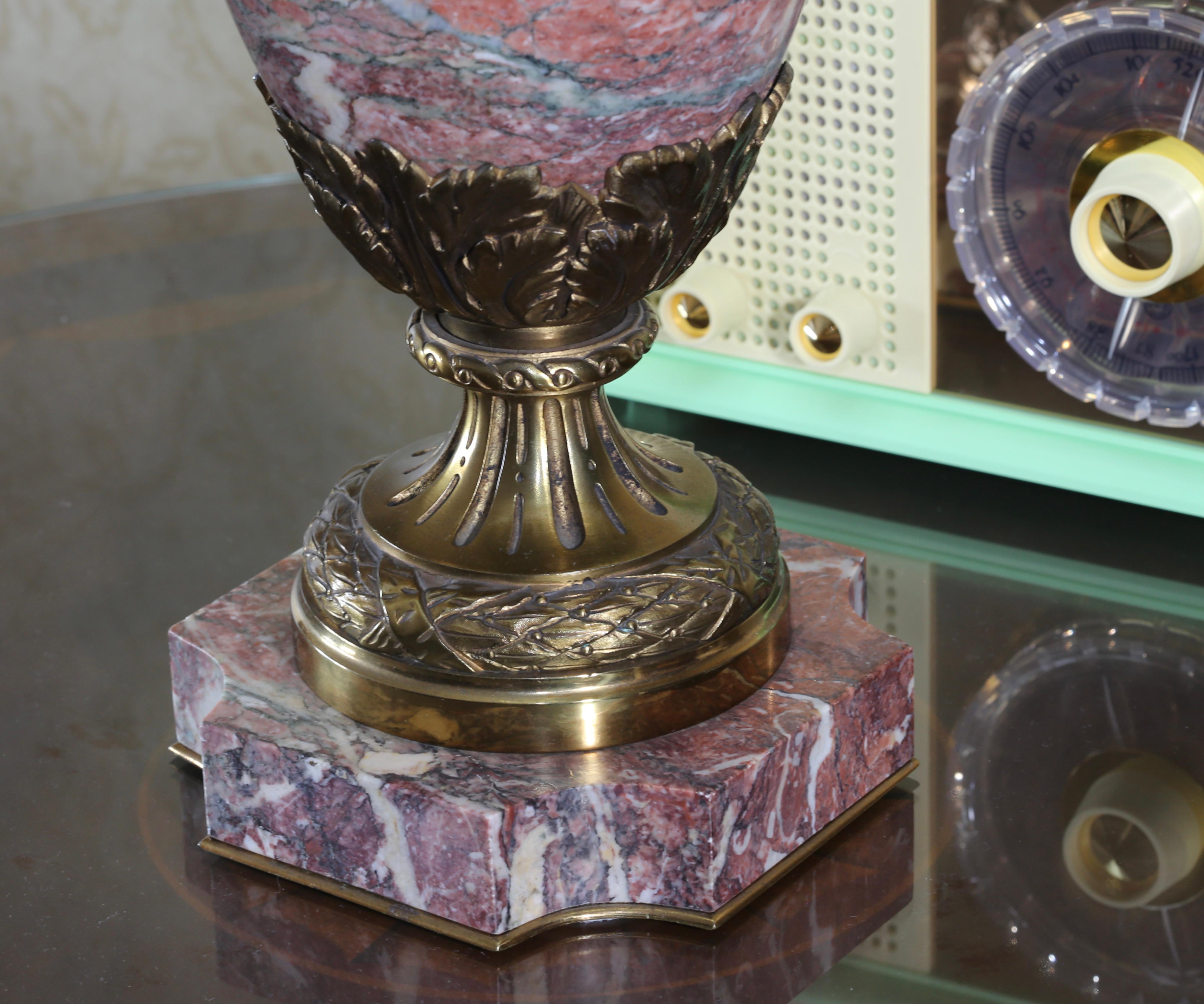 Gilt-Bronze Marble Table Lamp Early 20th Century - Christie's 2011 Auction For Sale 4